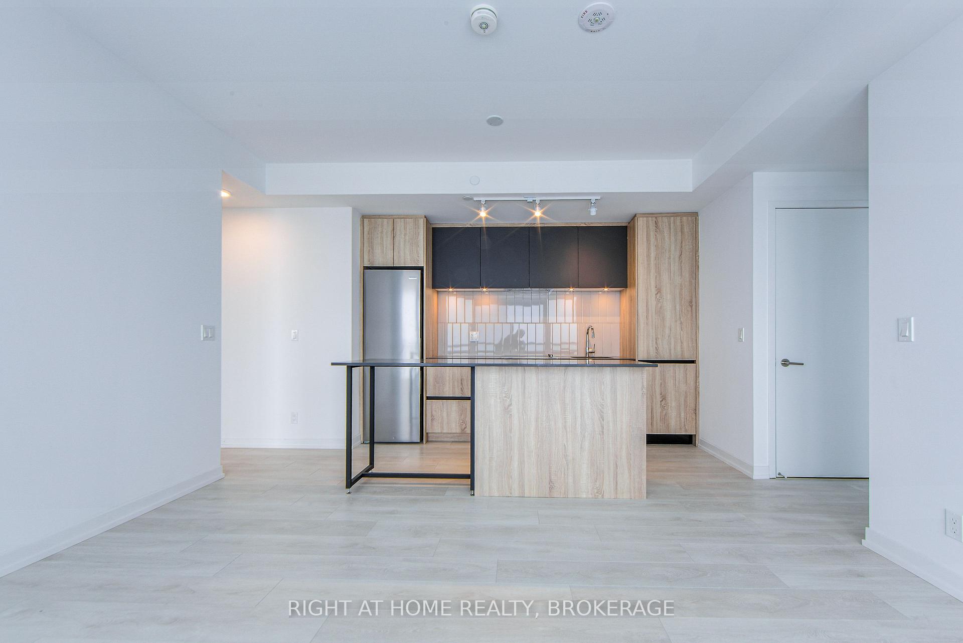 Photo 20 of Unit 1303, 7950 Bathurst Street, Vaughan, Beverley Glen — HOMEH