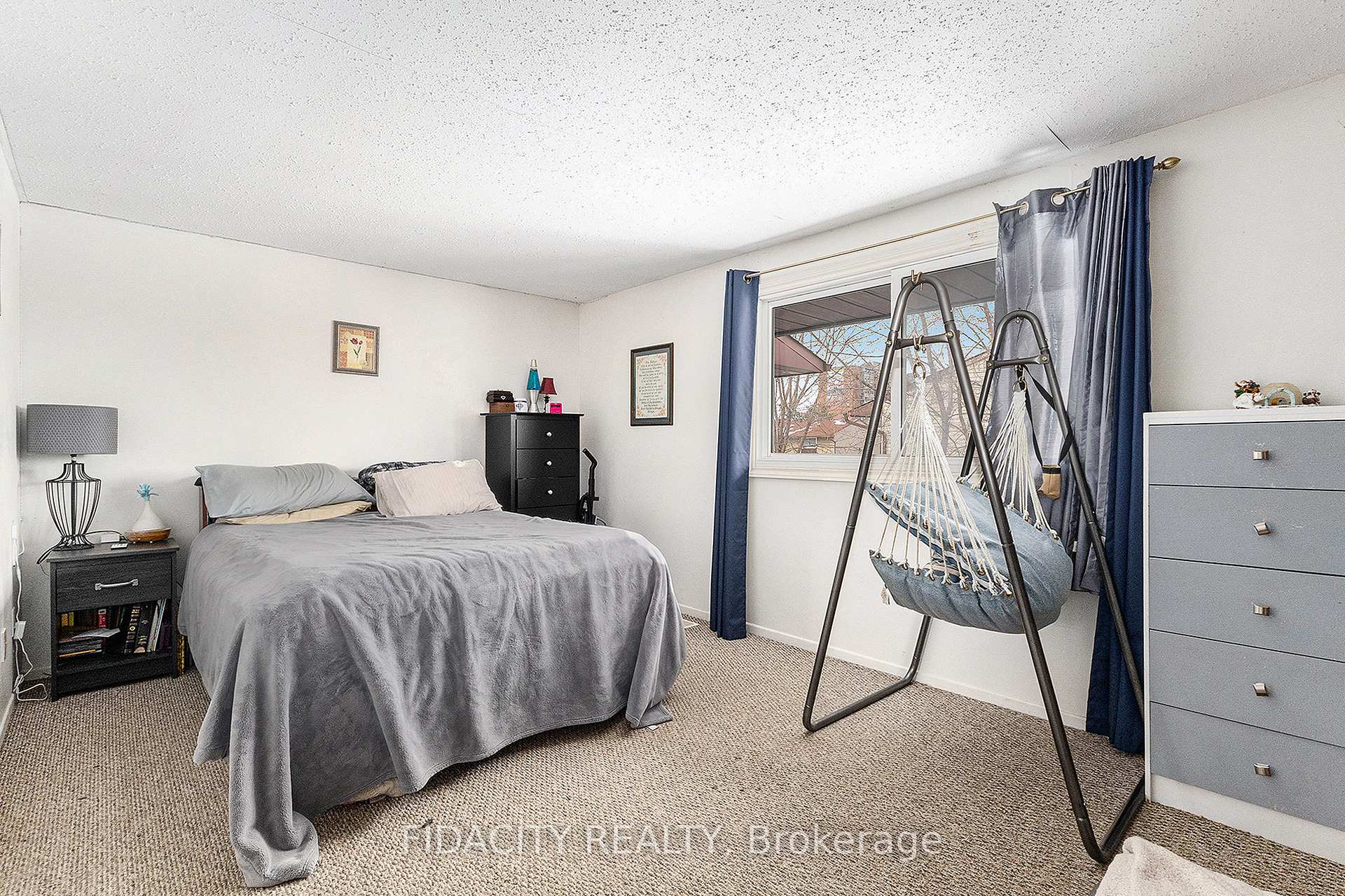 Photo 9 of Unit 4, 2570 Southvale Crescent, Ottawa, Sheffield Glen/Industrial Park — HOMEH