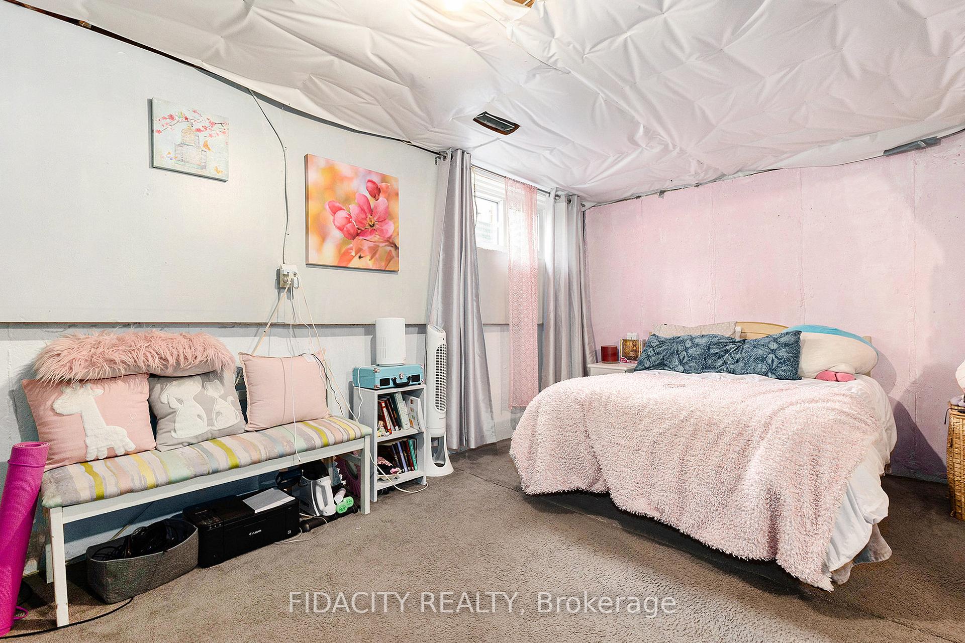 Photo 12 of Unit 4, 2570 Southvale Crescent, Ottawa, Sheffield Glen/Industrial Park — HOMEH