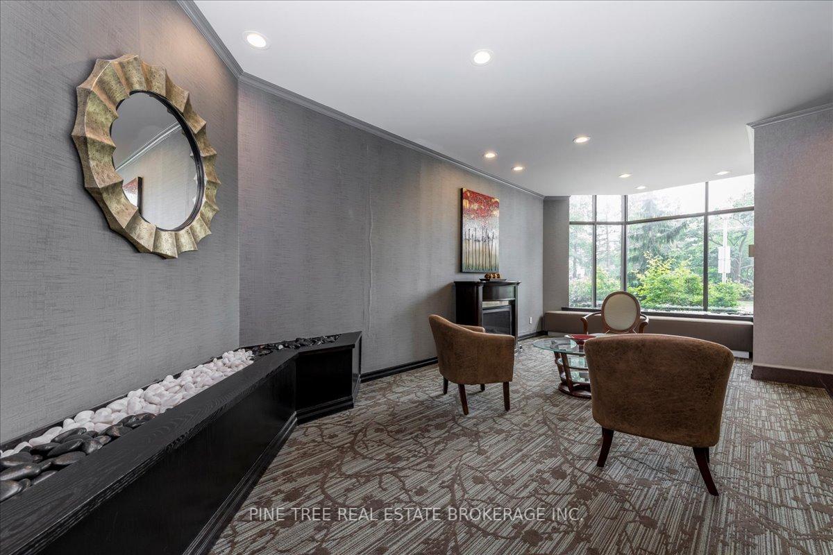 Photo 5 of Unit 327, 25 Austin Drive, Markham, Markville — HOMEH