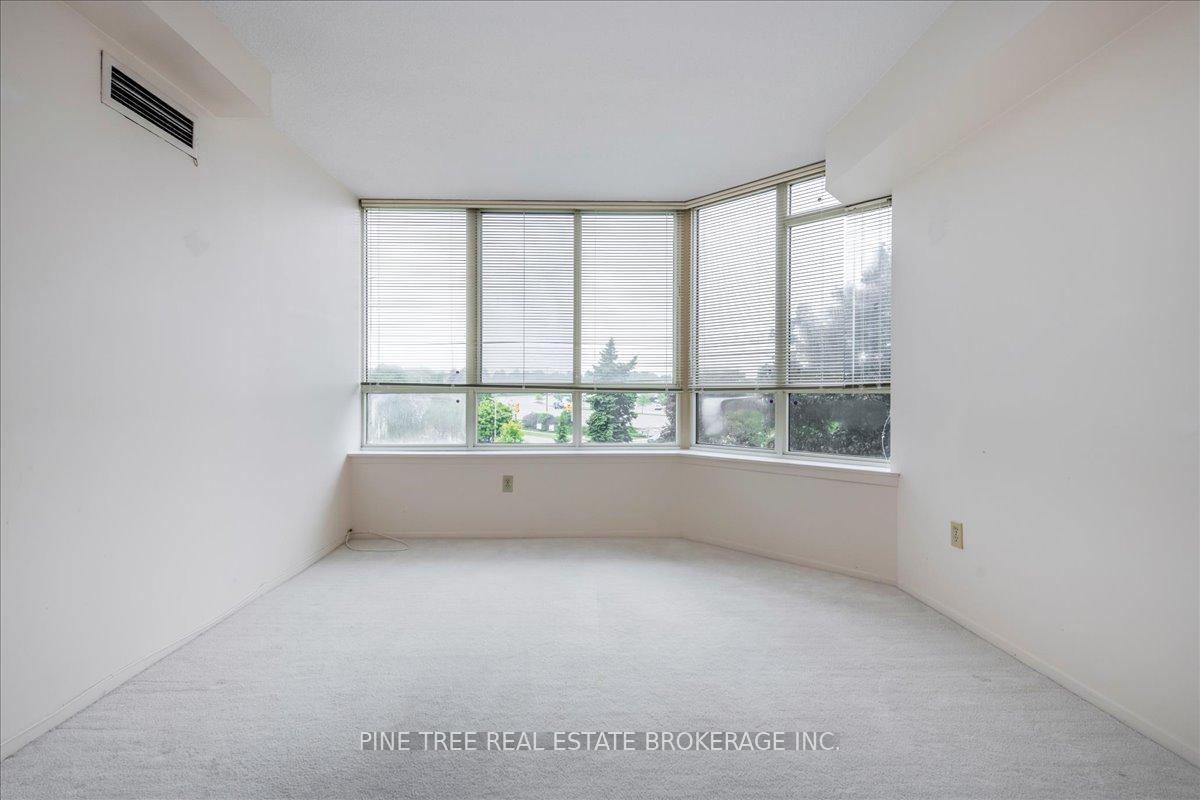 Photo 20 of Unit 327, 25 Austin Drive, Markham, Markville — HOMEH