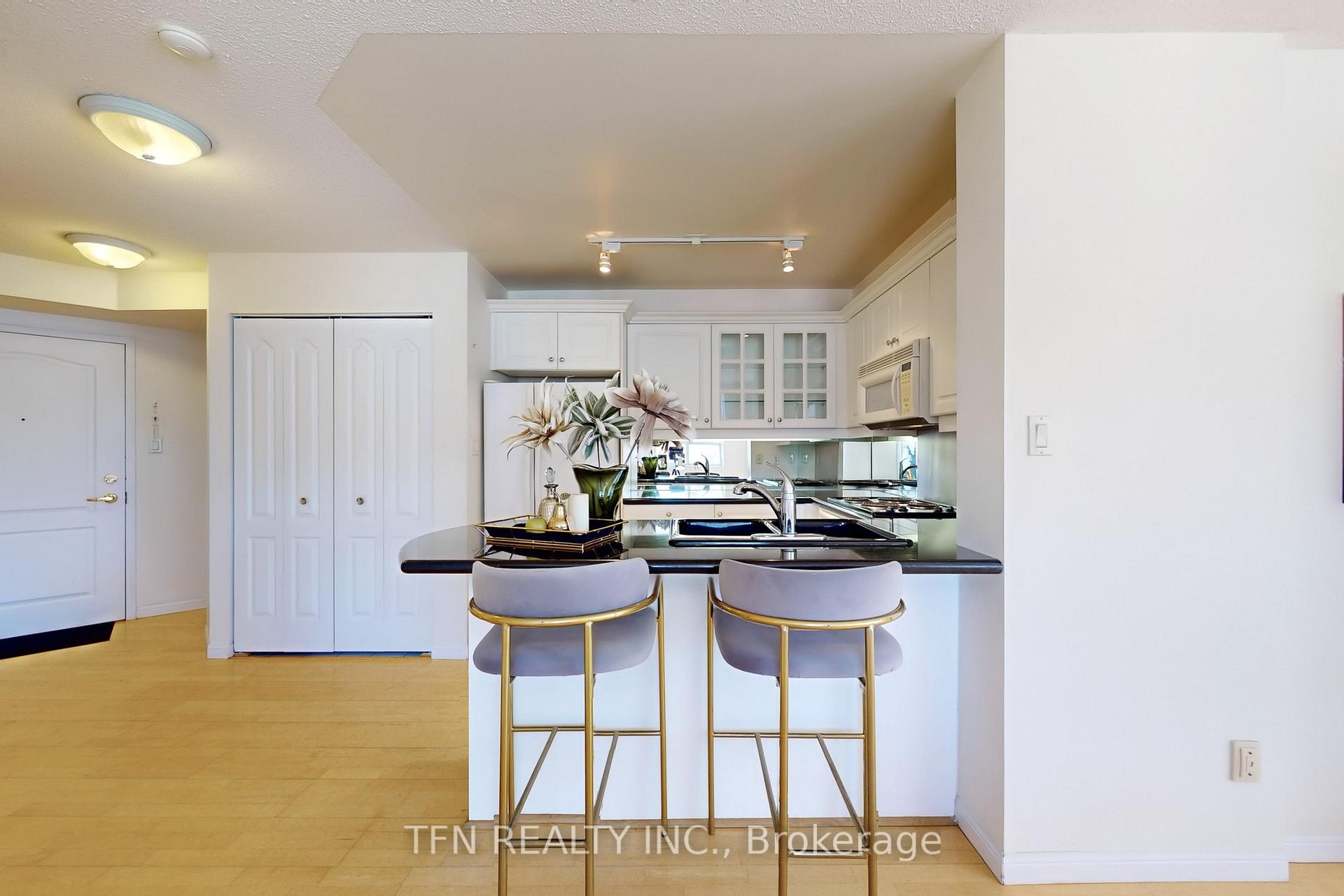 Photo 29 of Unit 305, 3130 Yonge Street, Toronto, Lawrence Park North — HOMEH