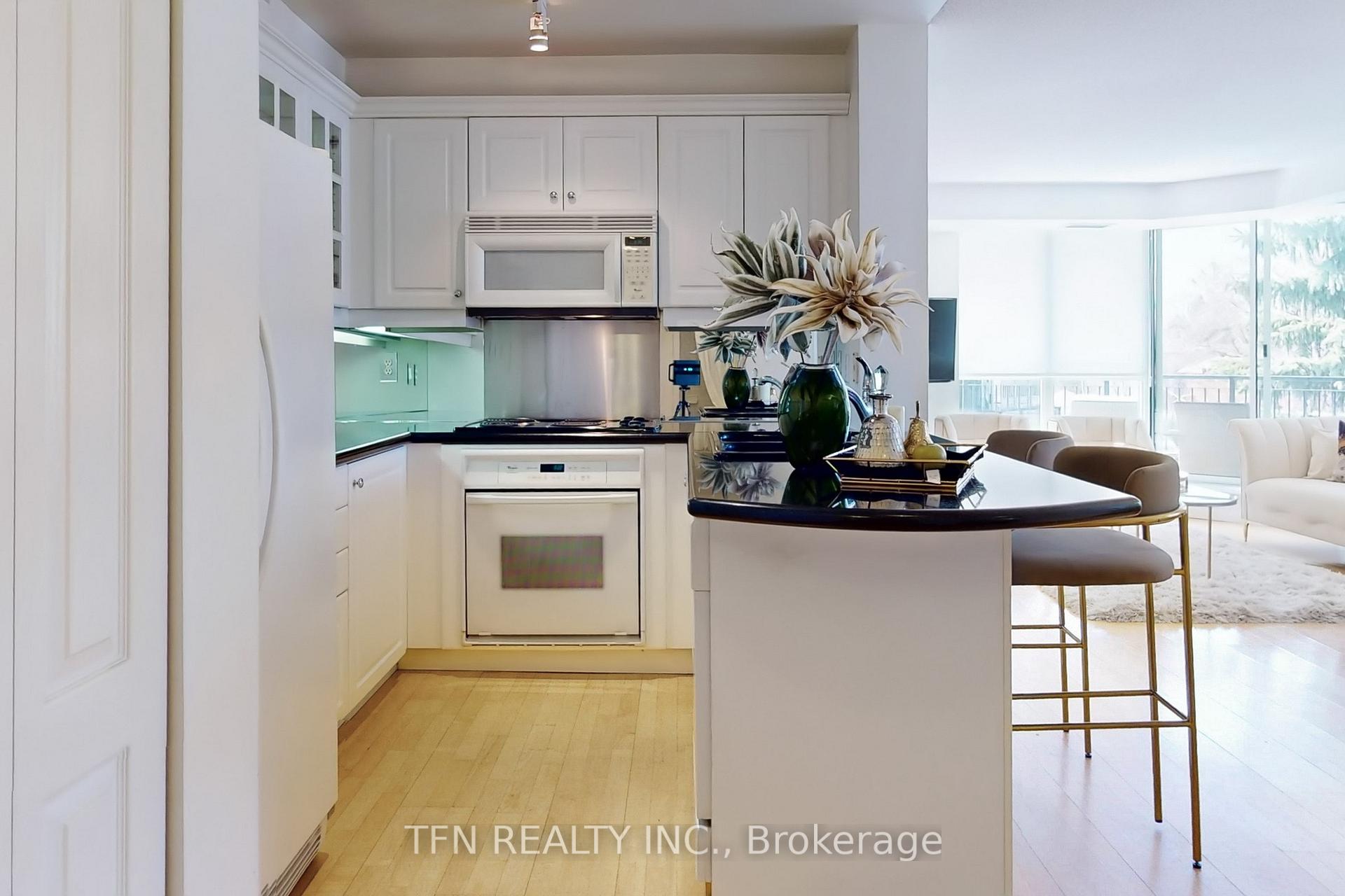 Photo 31 of Unit 305, 3130 Yonge Street, Toronto, Lawrence Park North — HOMEH