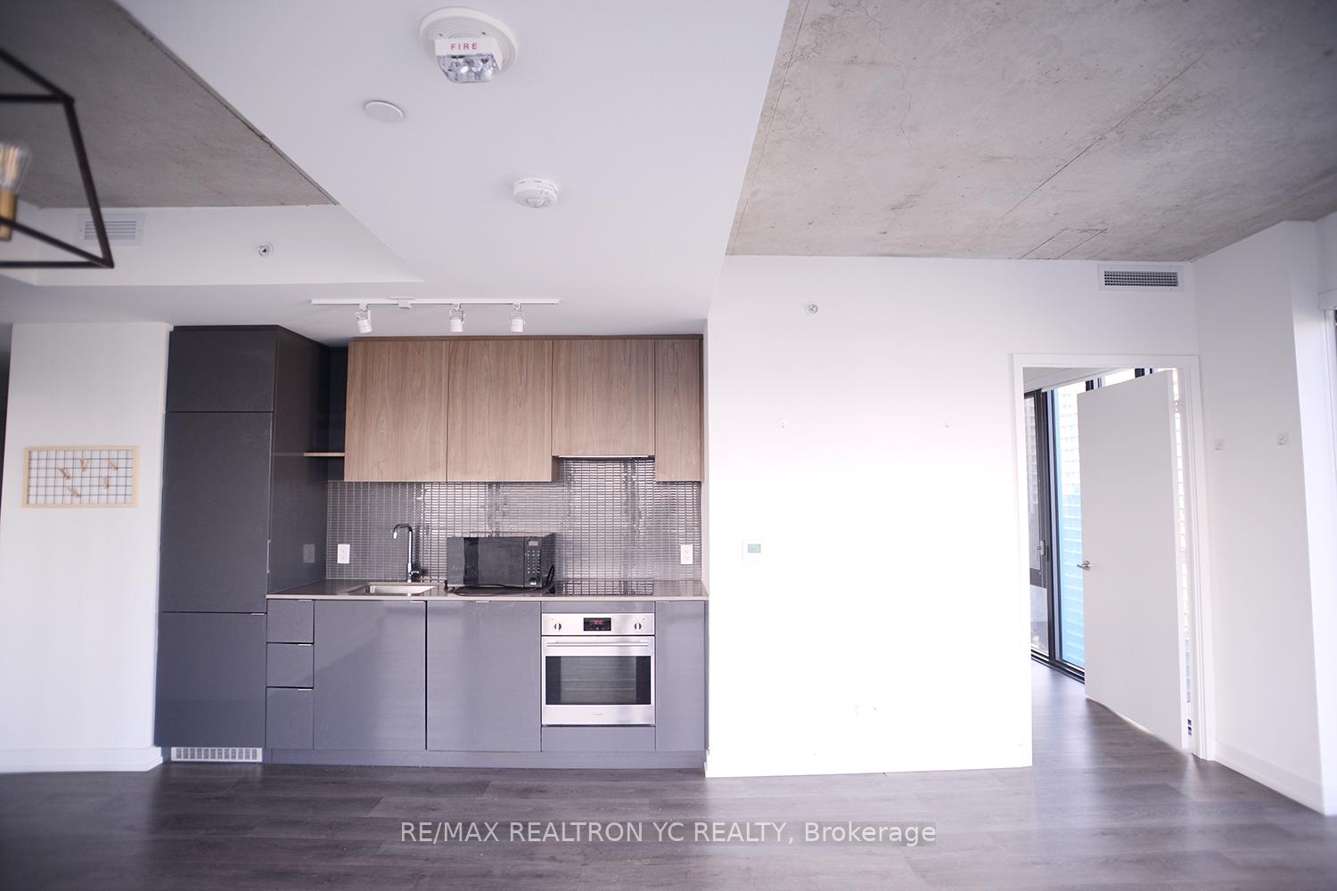 Photo 7 of Unit 2609, 161 Roehampton Avenue, Toronto, Mount Pleasant West — HOMEH