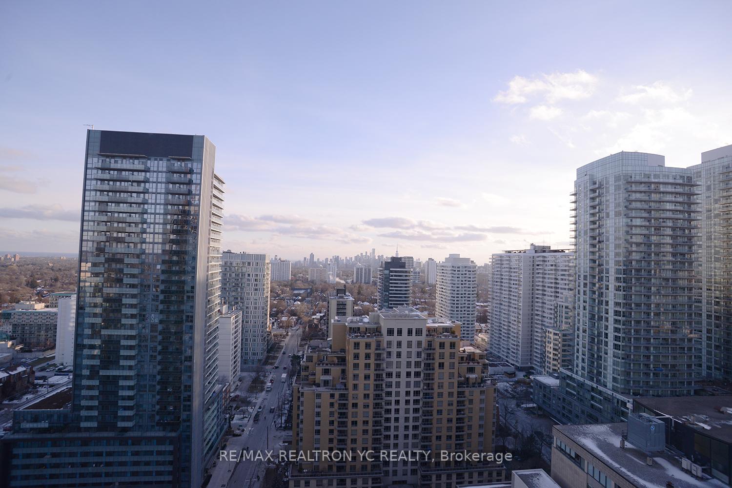 Photo 14 of Unit 2609, 161 Roehampton Avenue, Toronto, Mount Pleasant West — HOMEH
