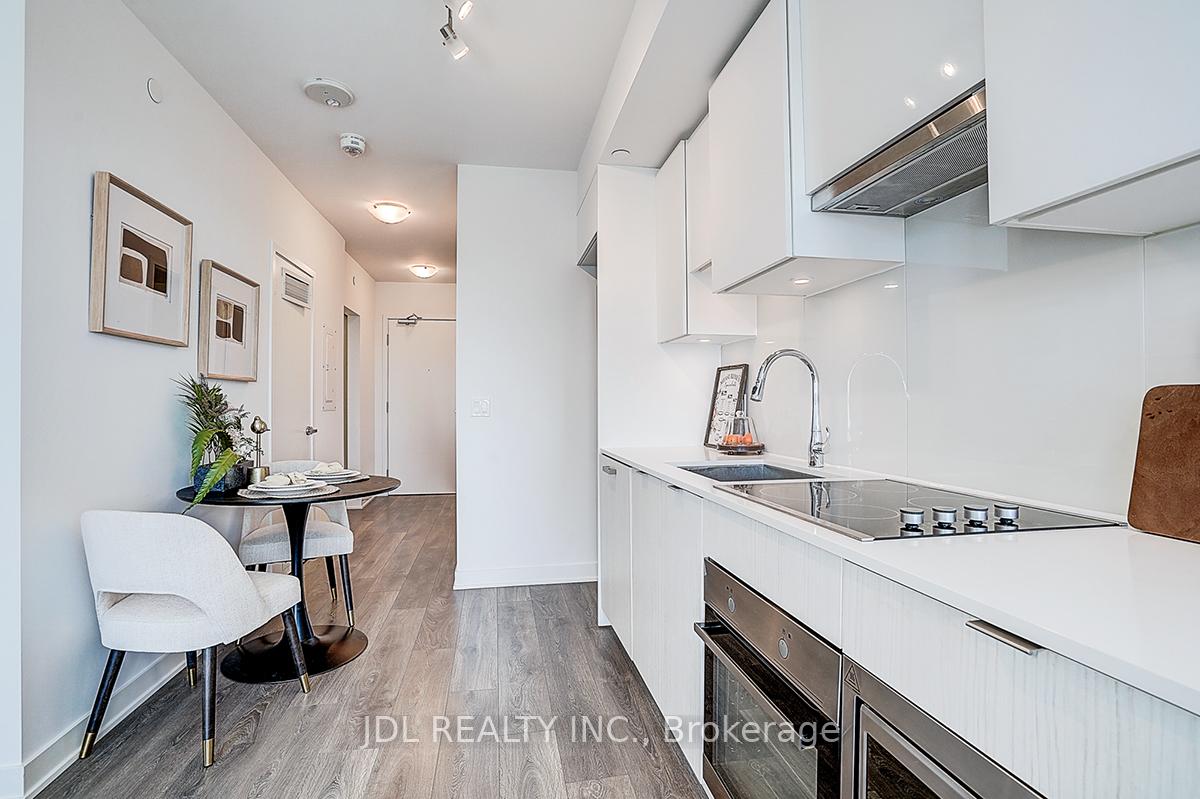 Photo 9 of Unit 3109, 195 Redpath Avenue, Toronto, Mount Pleasant West — HOMEH