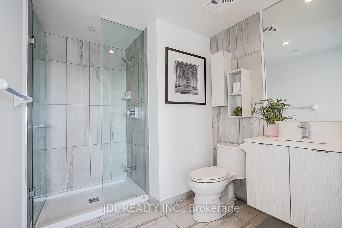 Photo 19 of Unit 3109, 195 Redpath Avenue, Toronto, Mount Pleasant West — HOMEH