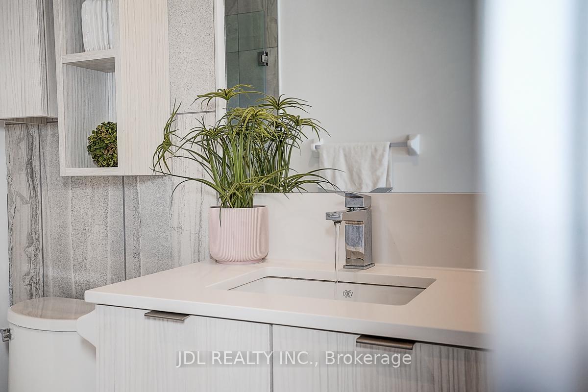 Photo 20 of Unit 3109, 195 Redpath Avenue, Toronto, Mount Pleasant West — HOMEH