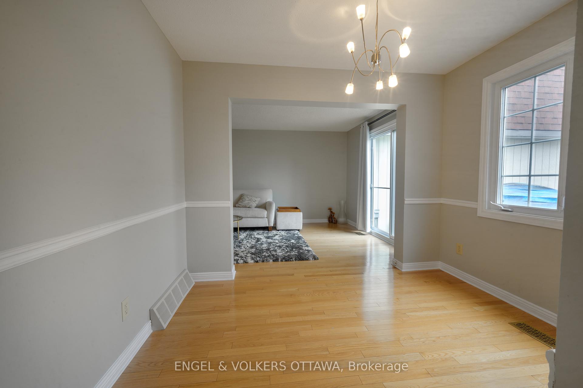 Photo 12 of 355 Kintyre Private, Ottawa, Carleton Square — HOMEH