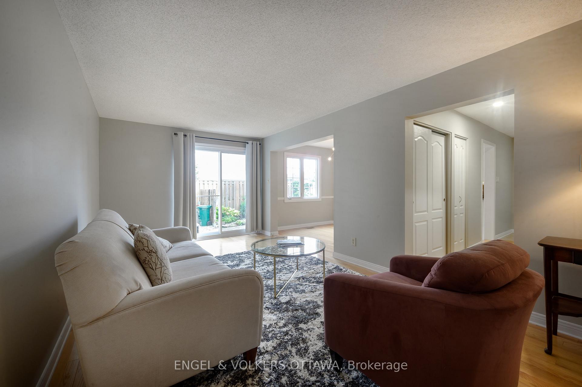 Photo 16 of 355 Kintyre Private, Ottawa, Carleton Square — HOMEH