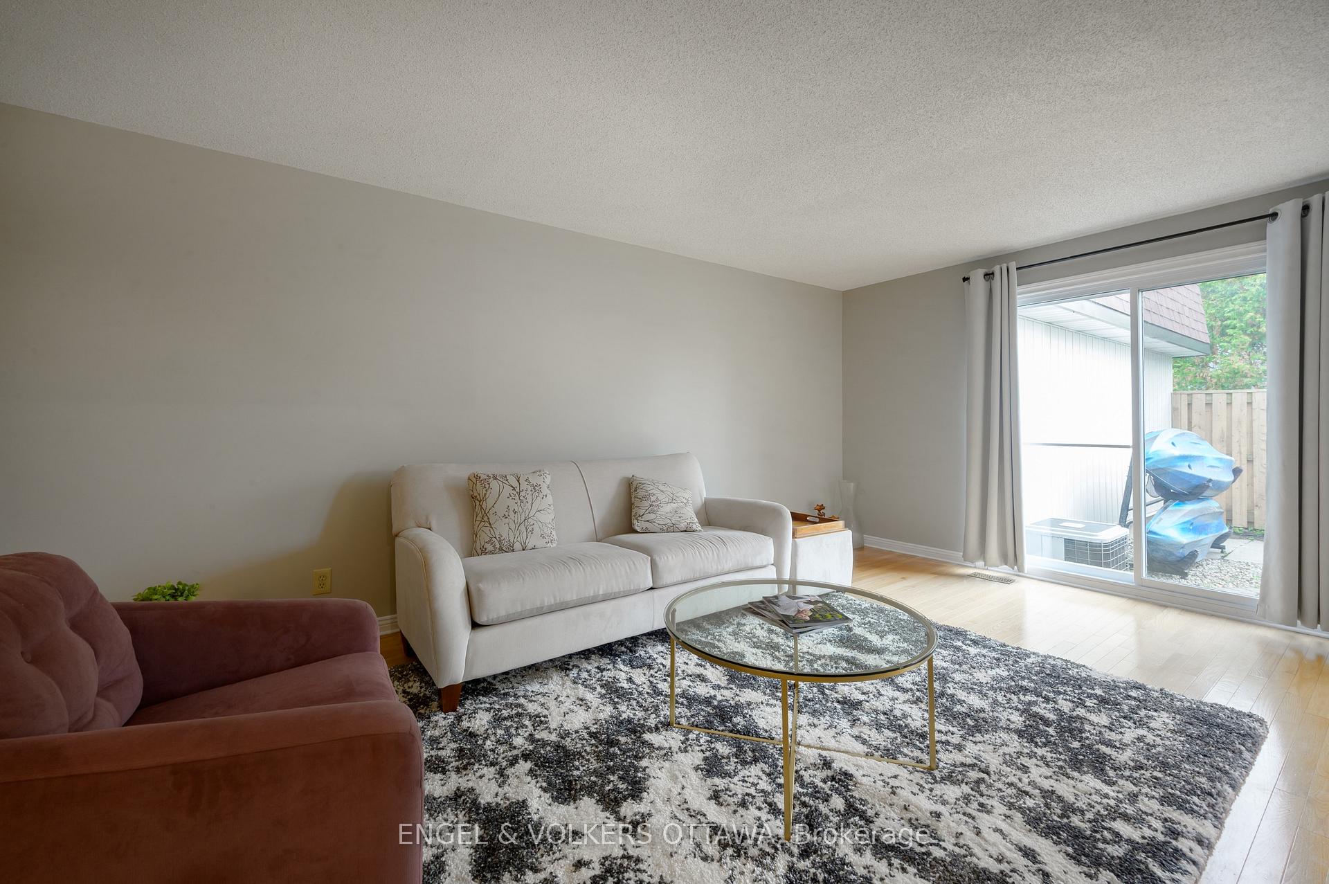 Photo 17 of 355 Kintyre Private, Ottawa, Carleton Square — HOMEH