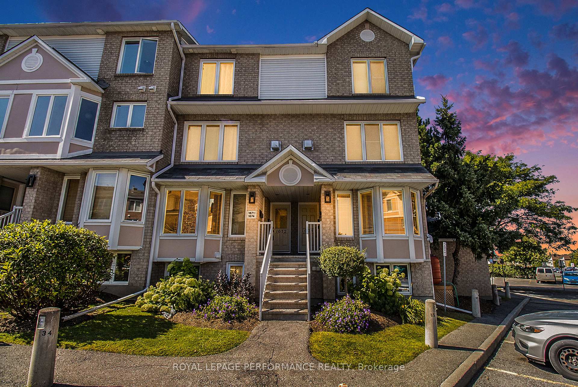 Front of 1673 Locksley Lane