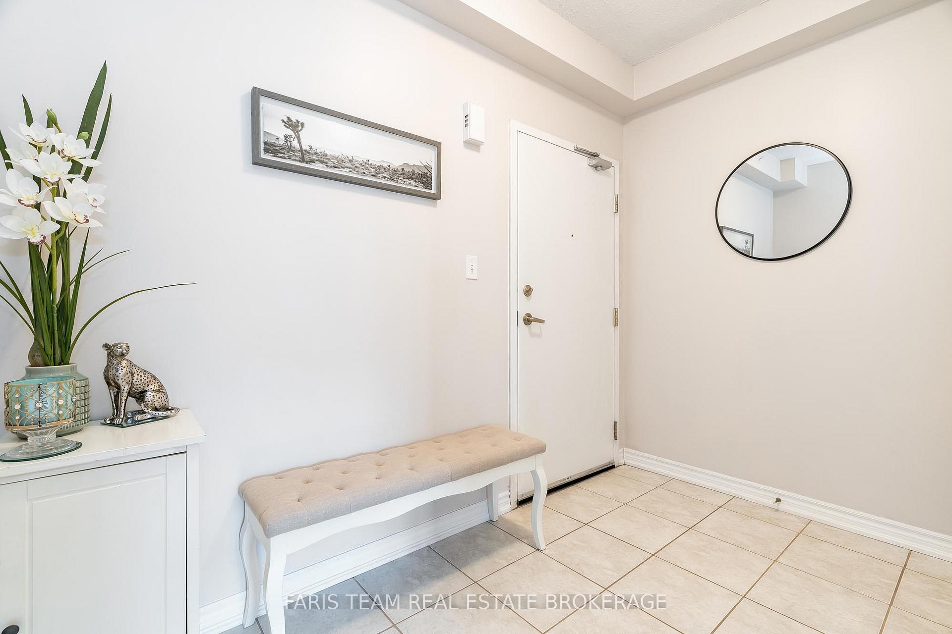 Photo 5 of Unit 301, 39 Ferndale Drive S, Barrie, Ardagh — HOMEH