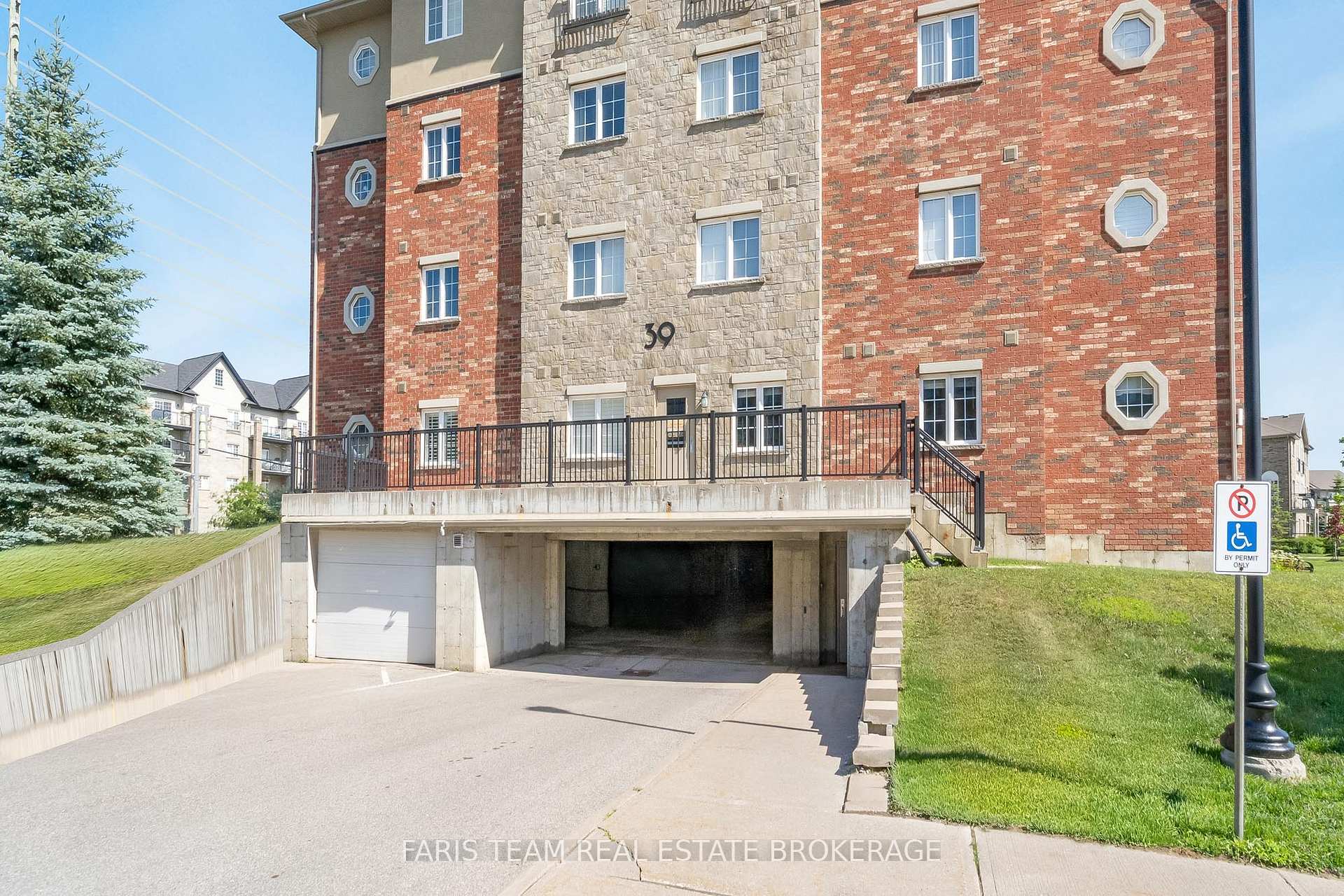 Photo 25 of Unit 301, 39 Ferndale Drive S, Barrie, Ardagh — HOMEH
