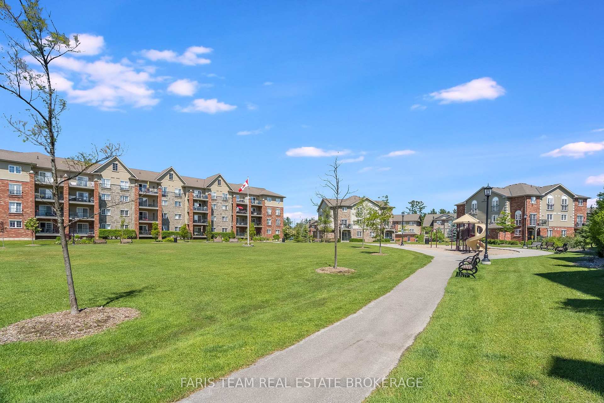Photo 29 of Unit 301, 39 Ferndale Drive S, Barrie, Ardagh — HOMEH