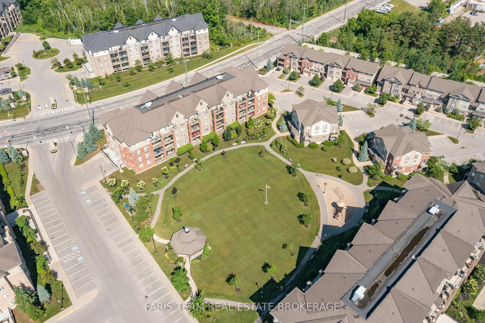 Photo 32 of Unit 301, 39 Ferndale Drive S, Barrie, Ardagh — HOMEH