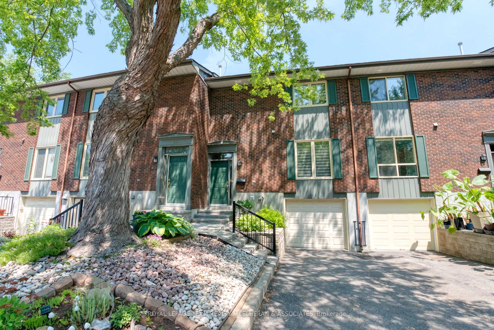 Photo 1 of Unit 84, 63 River Garden Private, Ottawa, Mooneys Bay/Riverside Park — HOMEH