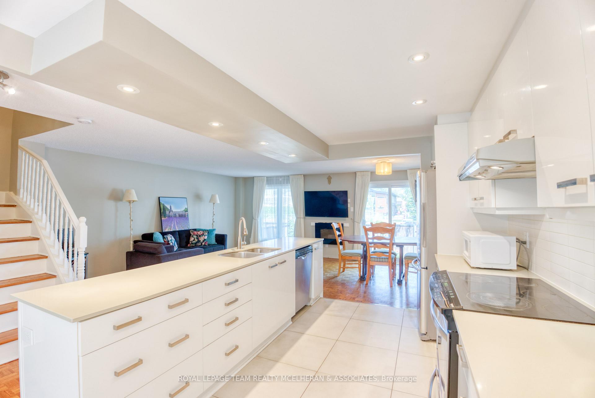 Photo 13 of Unit 84, 63 River Garden Private, Ottawa, Mooneys Bay/Riverside Park — HOMEH