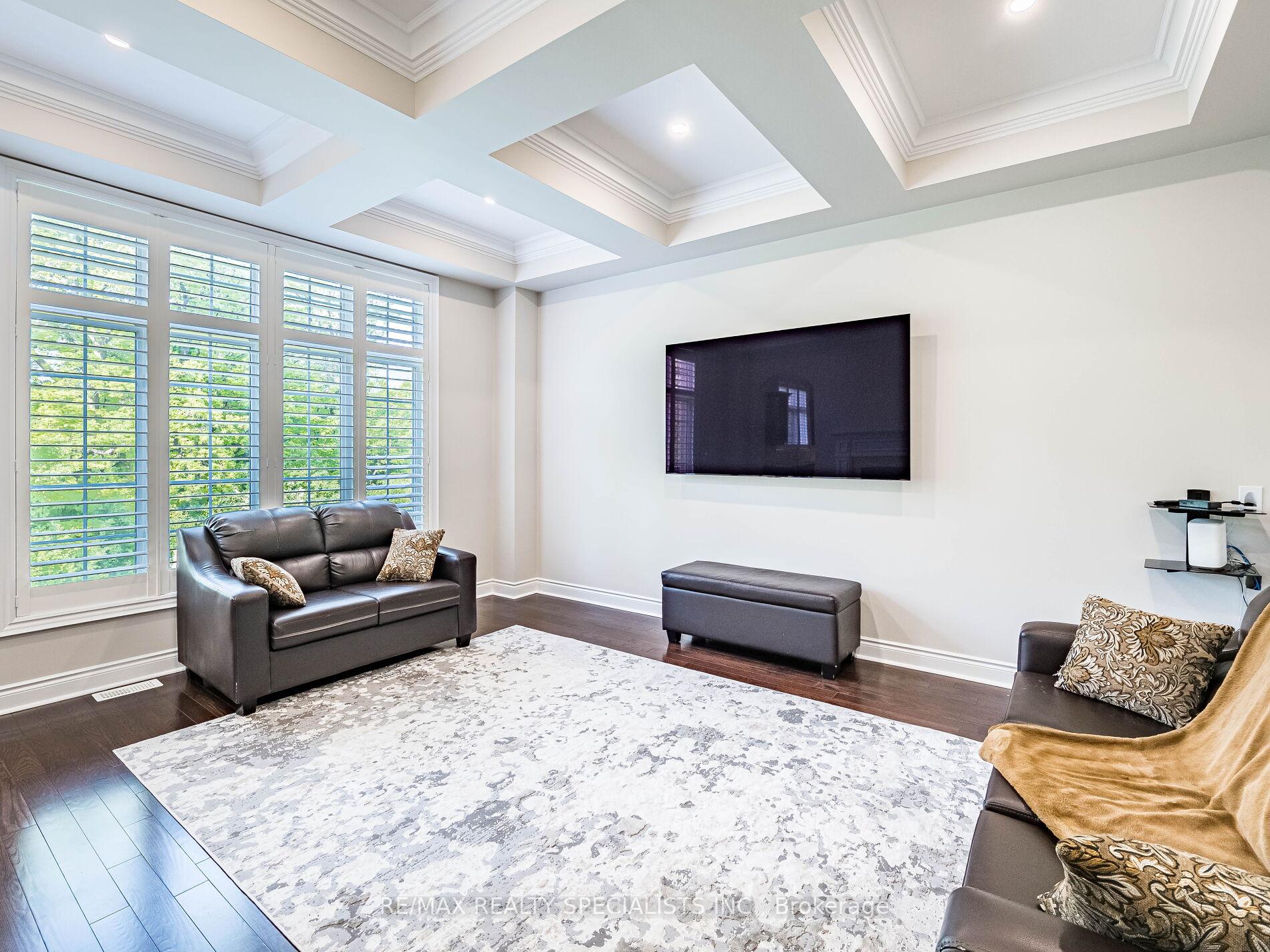 Photo 23 of 28 Elbern Markell Drive W, Brampton, Credit Valley — HOMEH