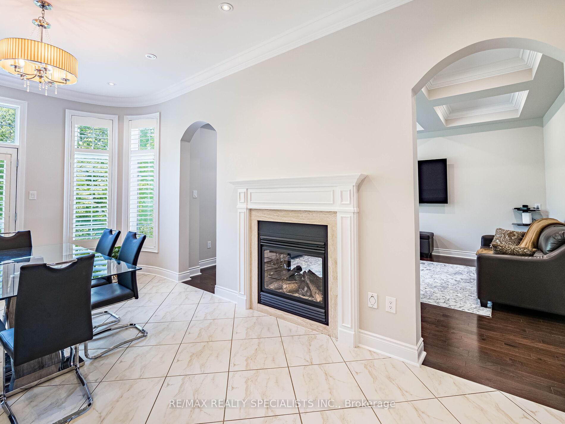 Photo 25 of 28 Elbern Markell Drive W, Brampton, Credit Valley — HOMEH