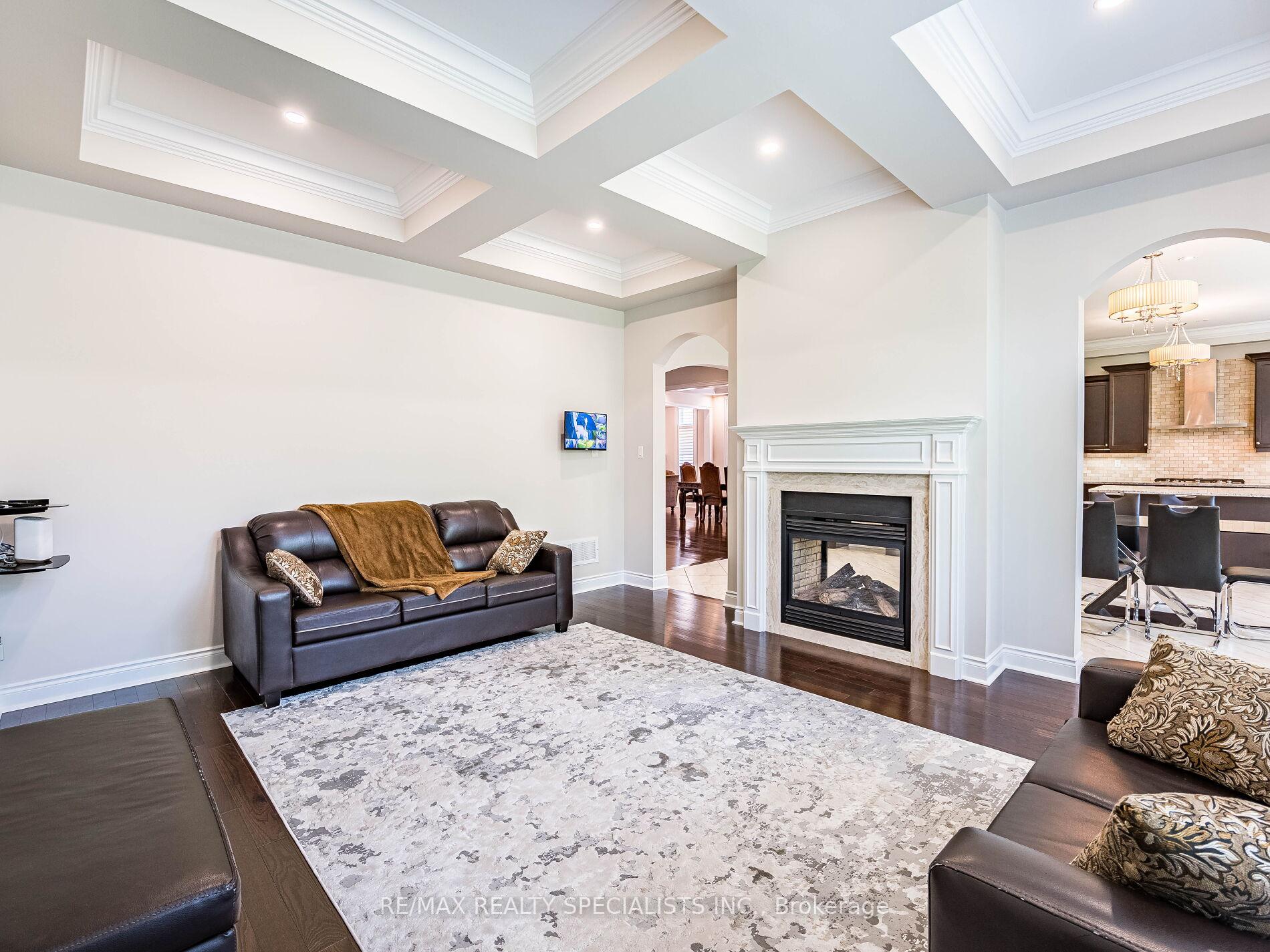 Photo 27 of 28 Elbern Markell Drive W, Brampton, Credit Valley — HOMEH