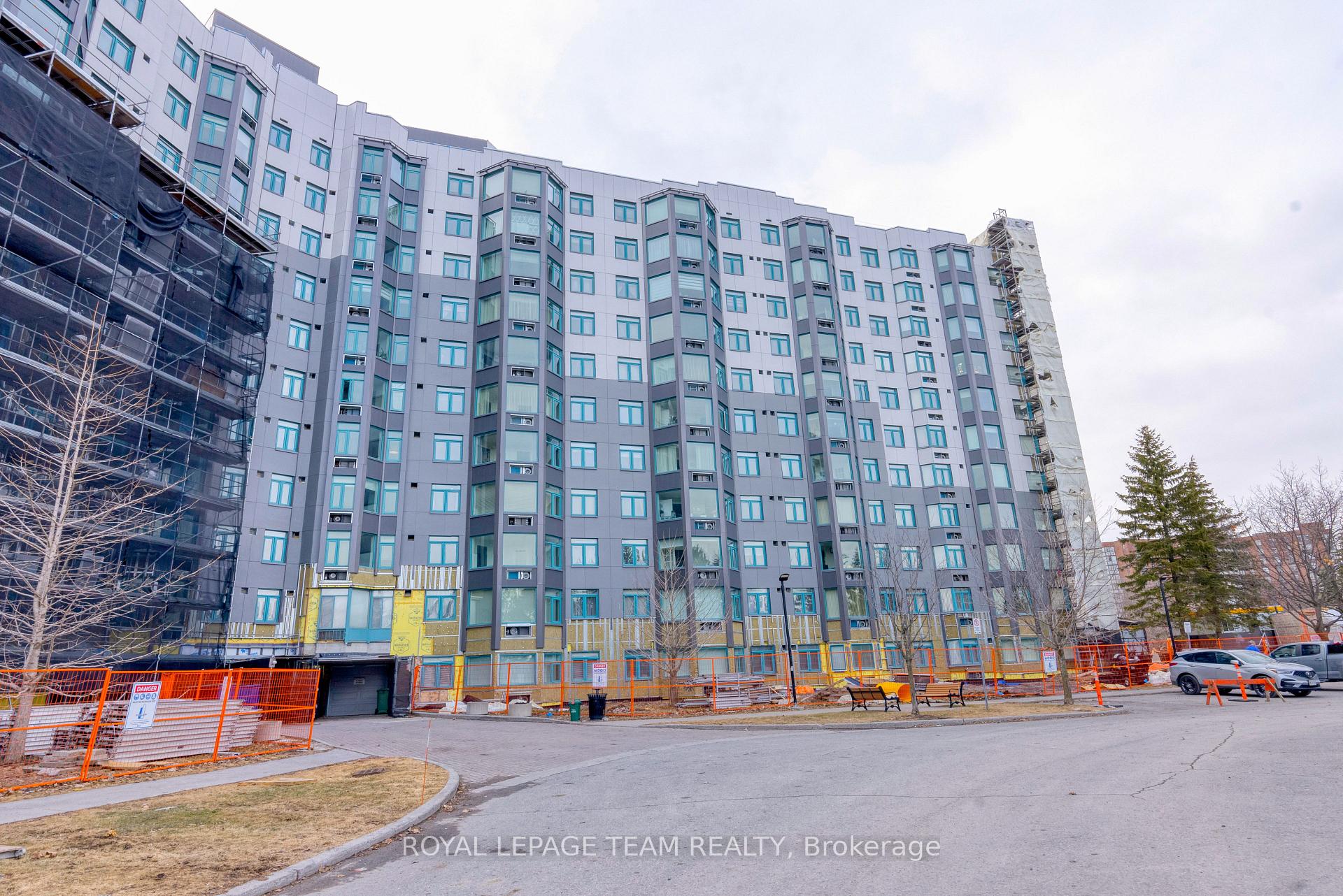 Photo 3 of Unit 510, 1025 Grenon Avenue, Ottawa, Fairfield Heights — HOMEH