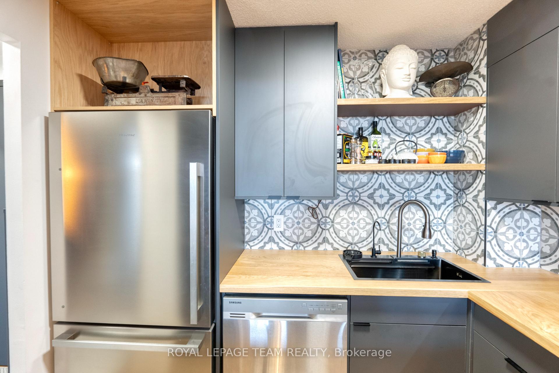 Photo 8 of Unit 510, 1025 Grenon Avenue, Ottawa, Fairfield Heights — HOMEH
