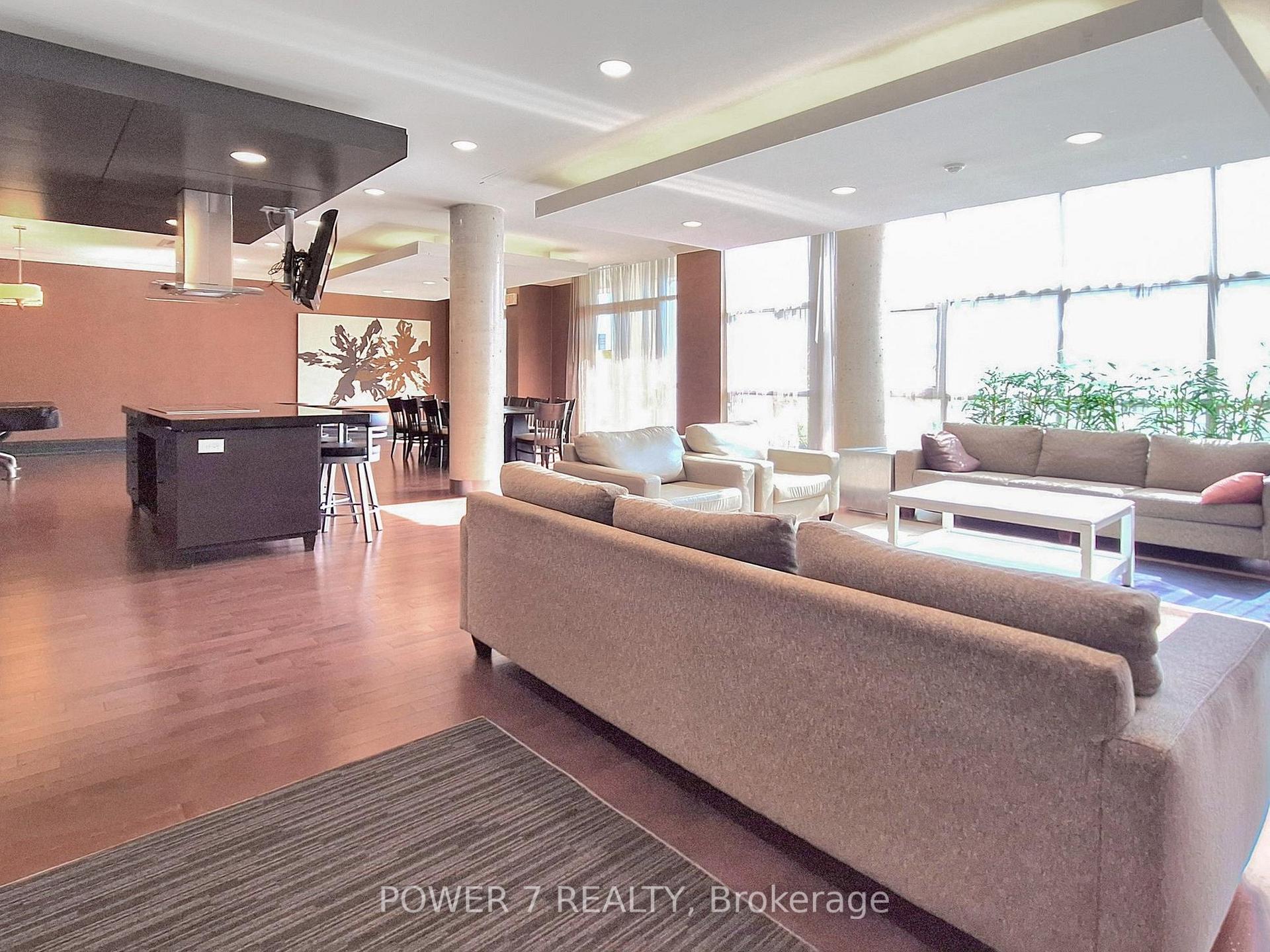 Photo 30 of Unit 903, 1 Upper Duke Crescent, Markham, Unionville — HOMEH