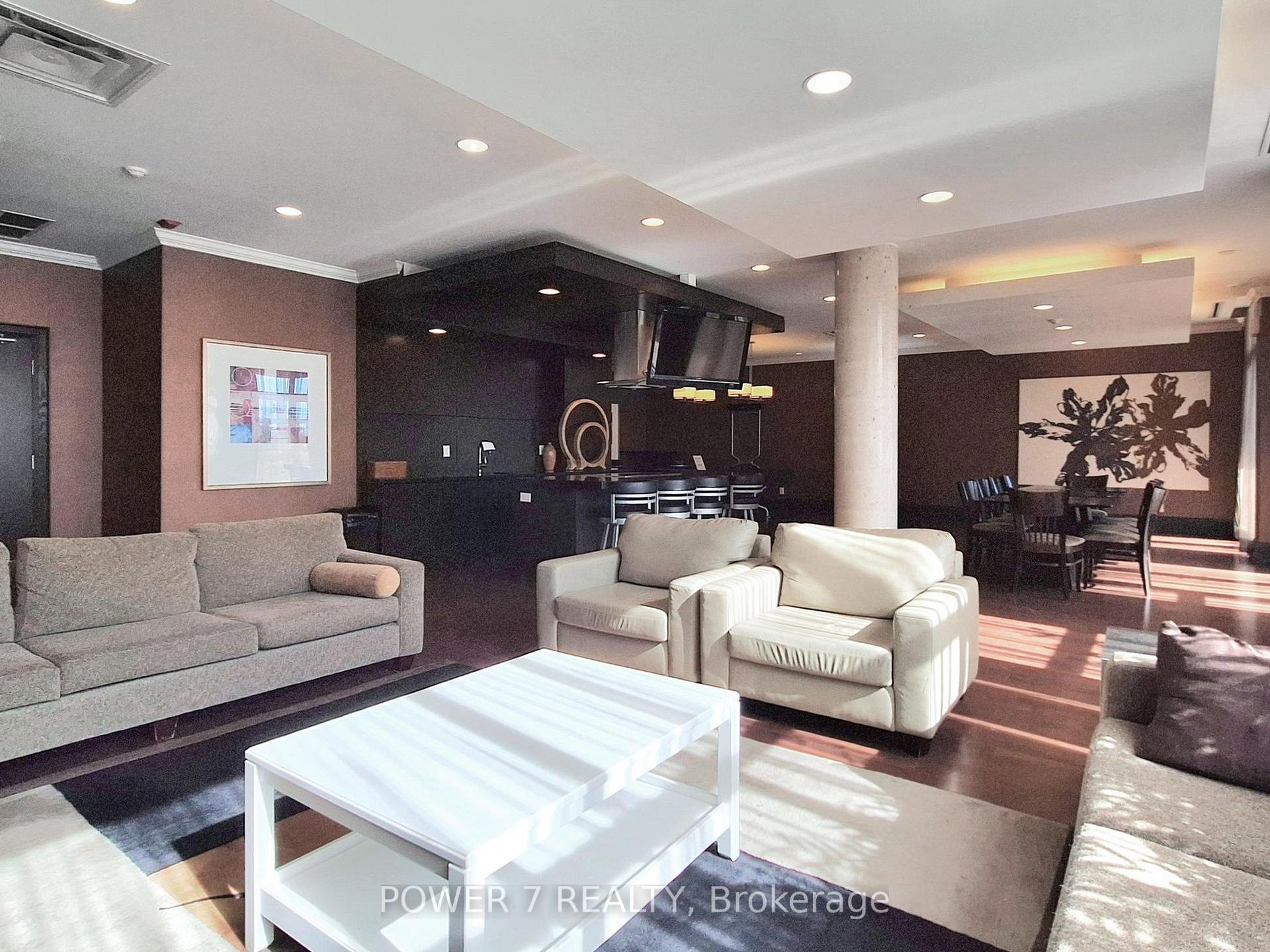 Photo 31 of Unit 903, 1 Upper Duke Crescent, Markham, Unionville — HOMEH