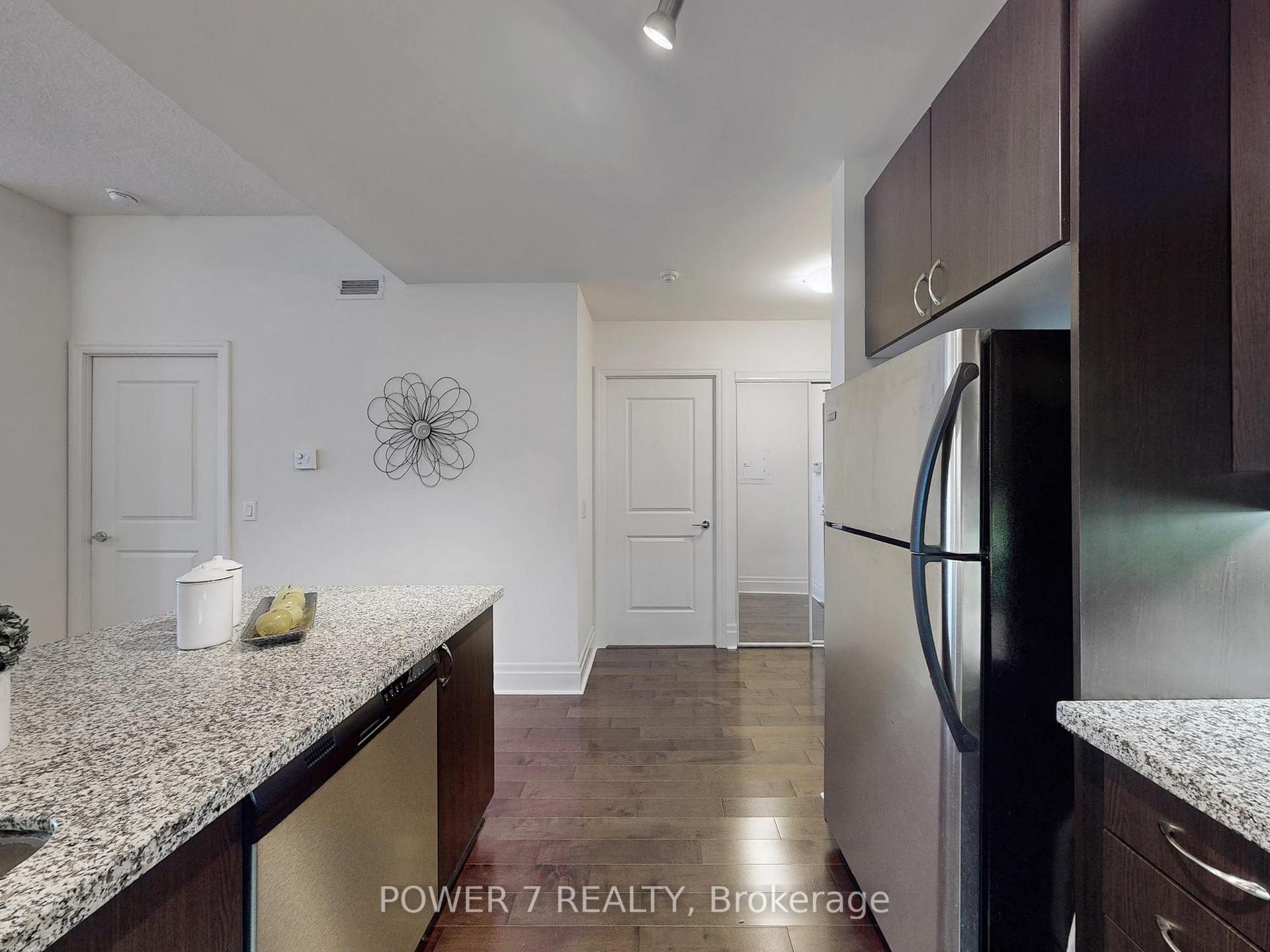 Photo 40 of Unit 903, 1 Upper Duke Crescent, Markham, Unionville — HOMEH