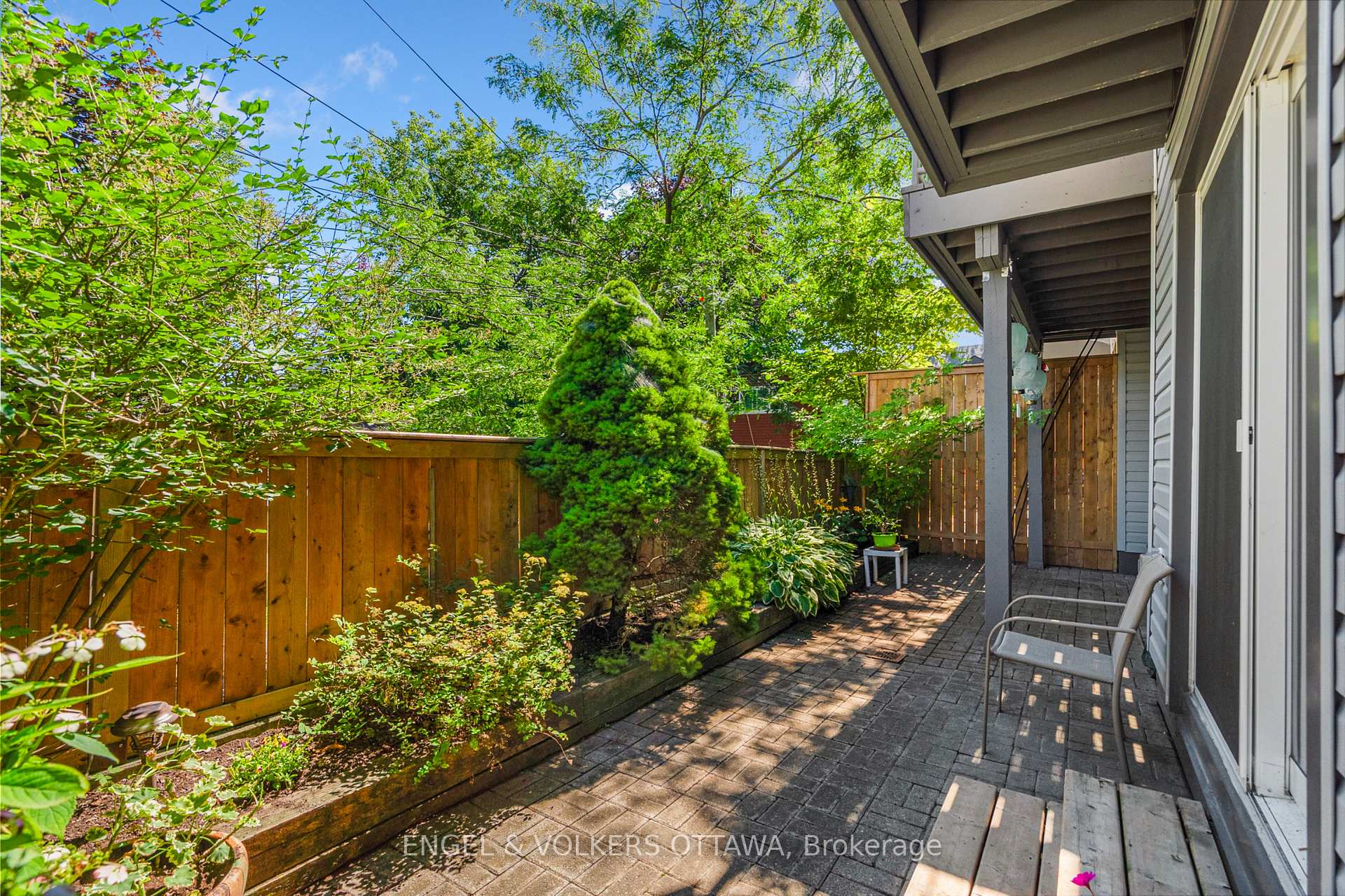 Photo 39 of Unit B, 183 Cumberland Street, Ottawa, Lower Town/Byward Market — HOMEH