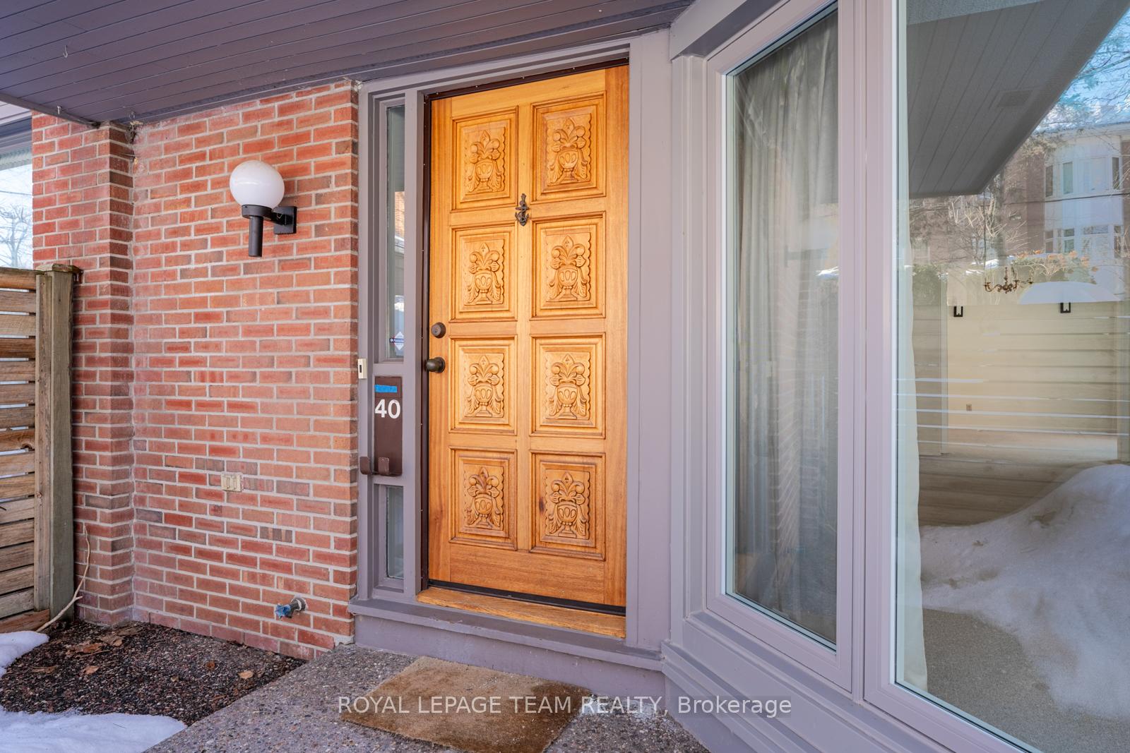 Photo 2 of 40 Belvedere Crescent, Ottawa, Lindenlea — HOMEH