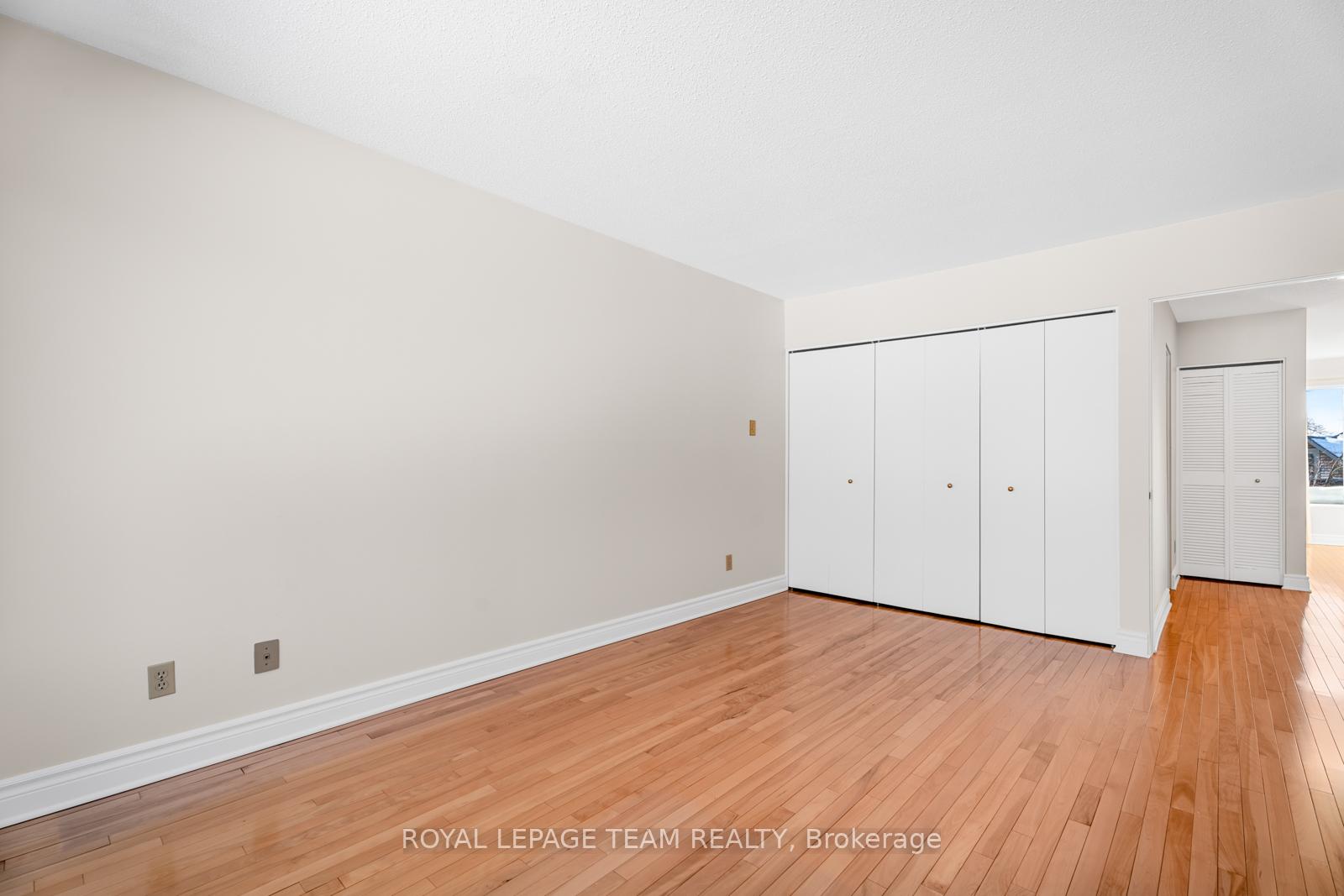 Photo 19 of 40 Belvedere Crescent, Ottawa, Lindenlea — HOMEH
