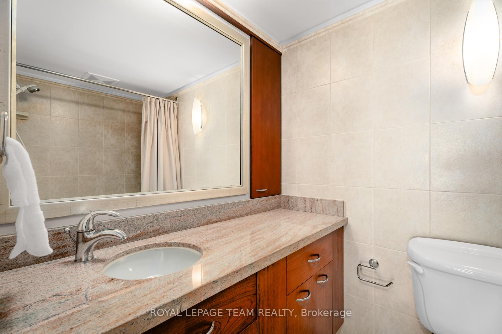 Photo 21 of 40 Belvedere Crescent, Ottawa, Lindenlea — HOMEH