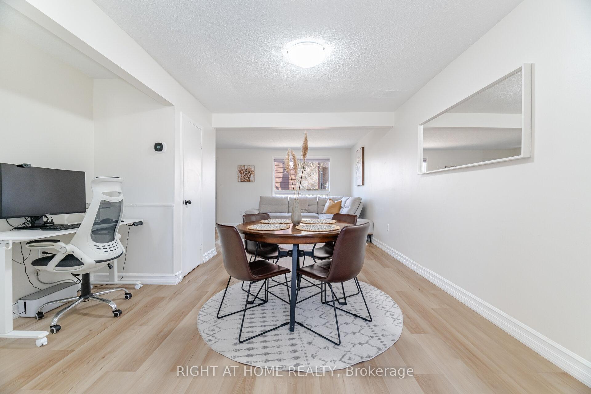 Photo 3 of Unit 31, 250 Magnolia Drive, Hamilton, Fessenden — HOMEH