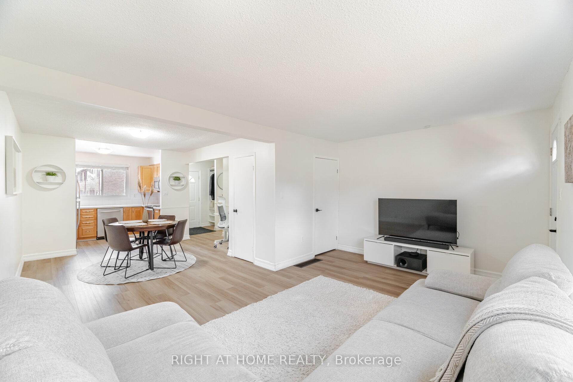 Photo 10 of Unit 31, 250 Magnolia Drive, Hamilton, Fessenden — HOMEH