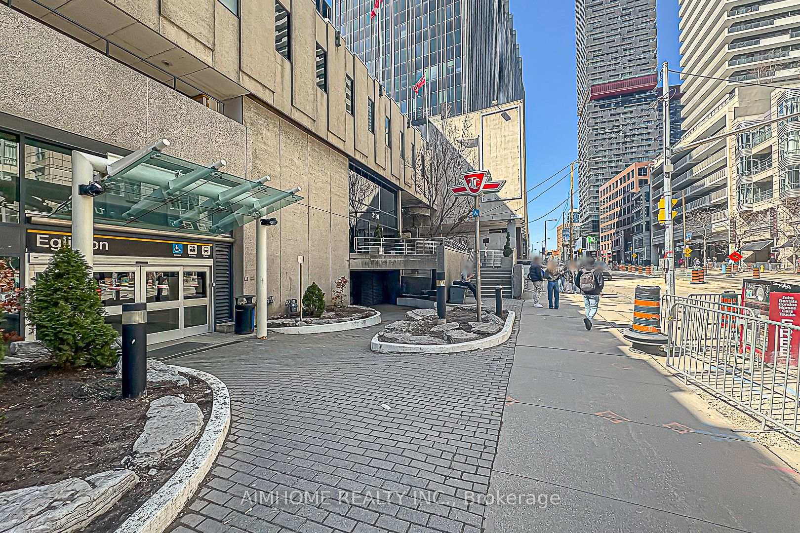 Photo 27 of Unit 2302, 2221 Yonge Street, Toronto, Mount Pleasant West — HOMEH