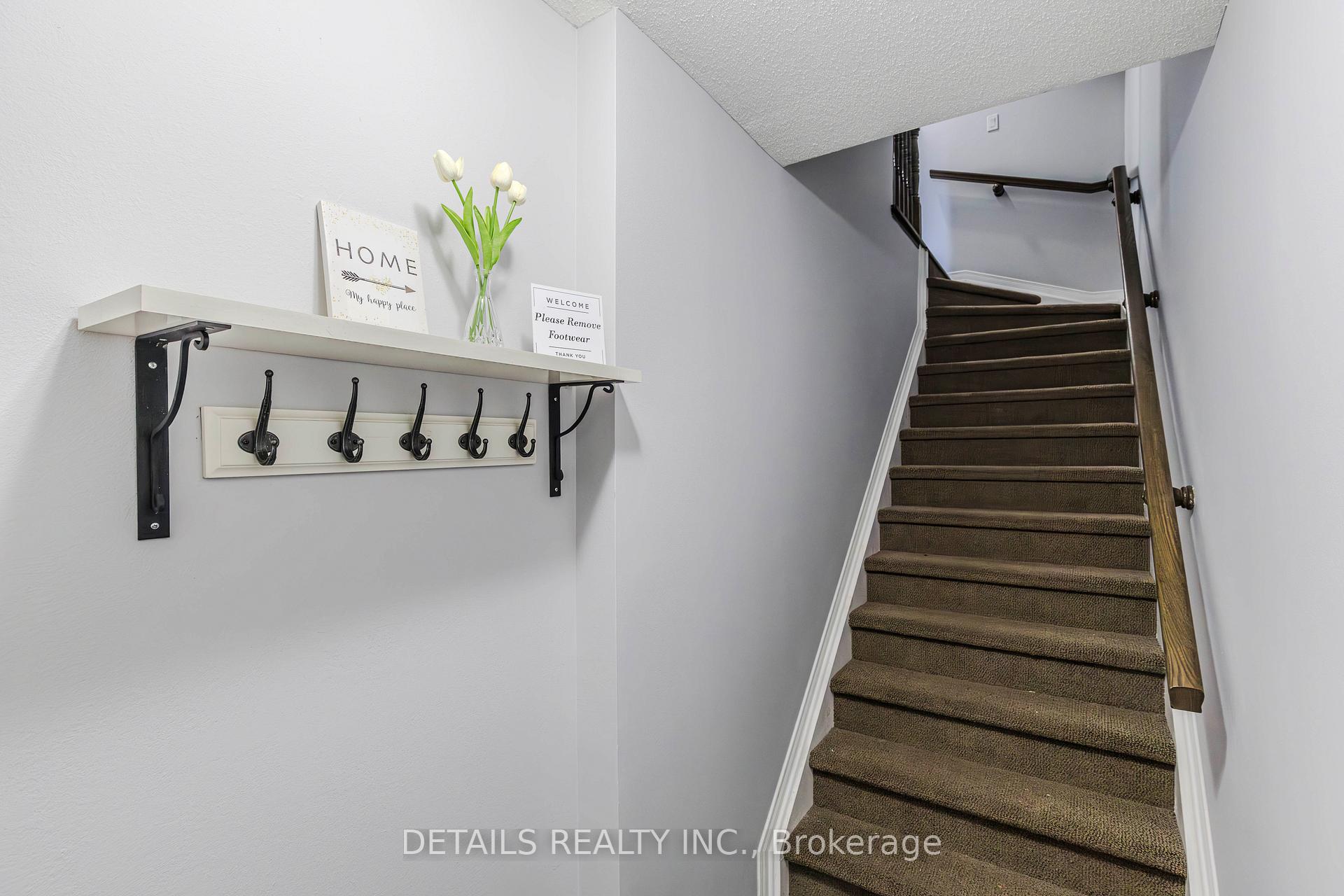 Photo 2 of 249 Keltie Pvt, Ottawa, Barrhaven - Longfields — HOMEH
