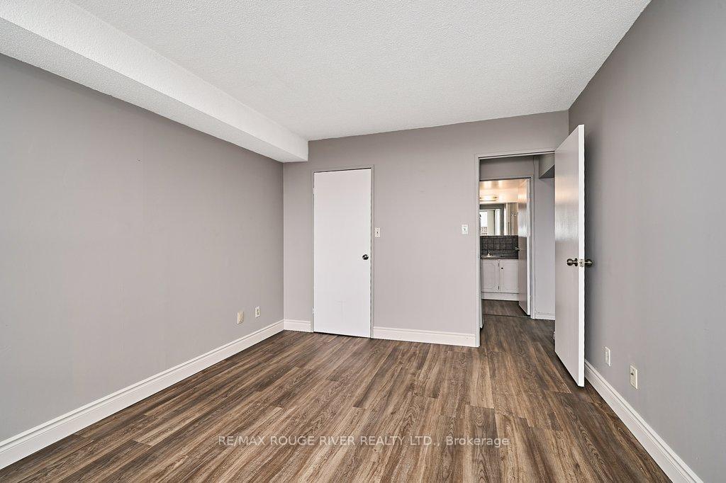 Photo 16 of Unit 525, 50 Richmond Street E, Oshawa, O'Neill — HOMEH