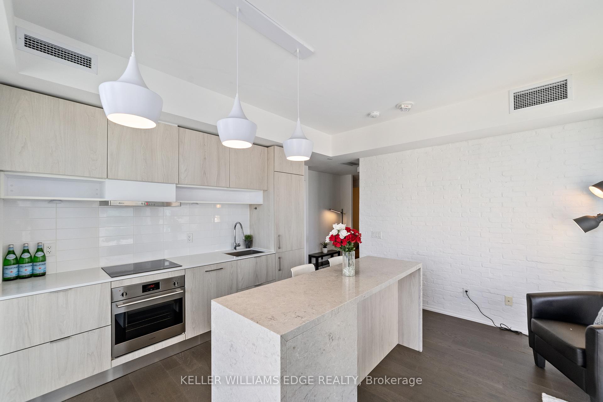 Photo 13 of Unit 2107, 5 Soudan Avenue, Toronto, Mount Pleasant West — HOMEH
