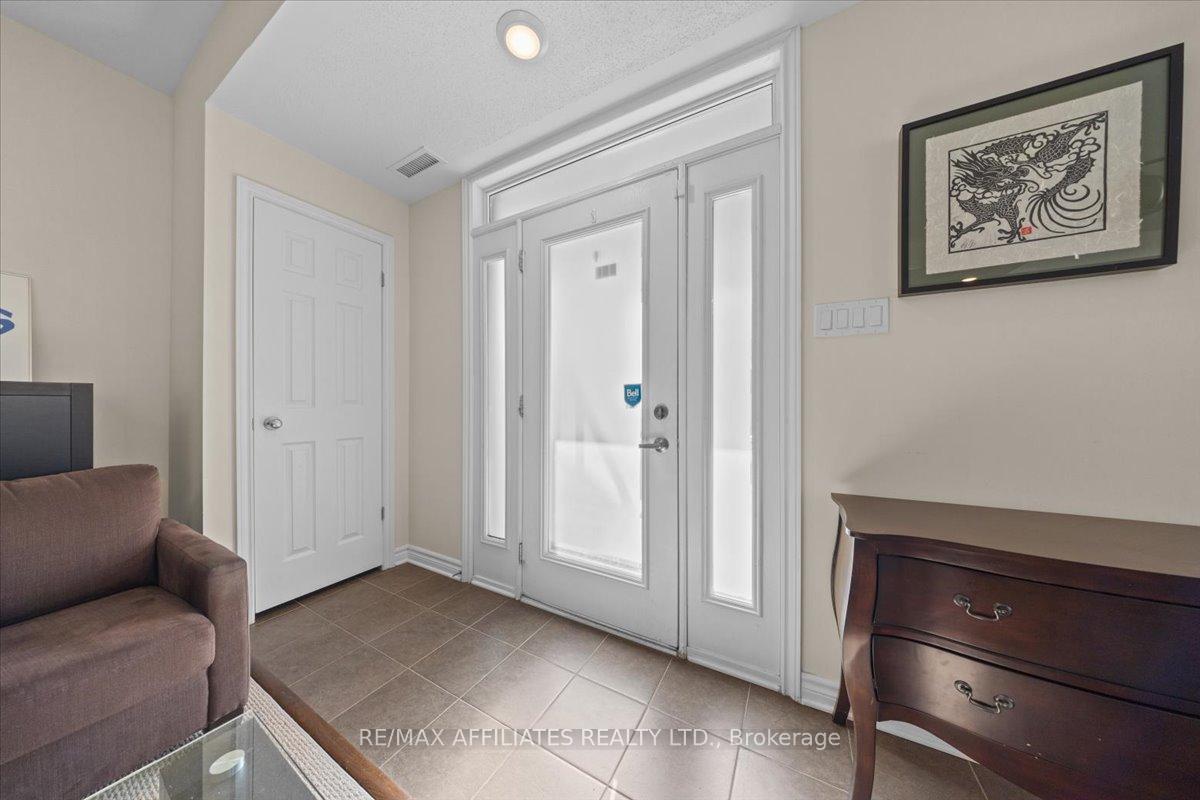 Photo 4 of Unit 101, 250 Glenroy Gilbert Drive, Ottawa, Barrhaven - Strandherd — HOMEH