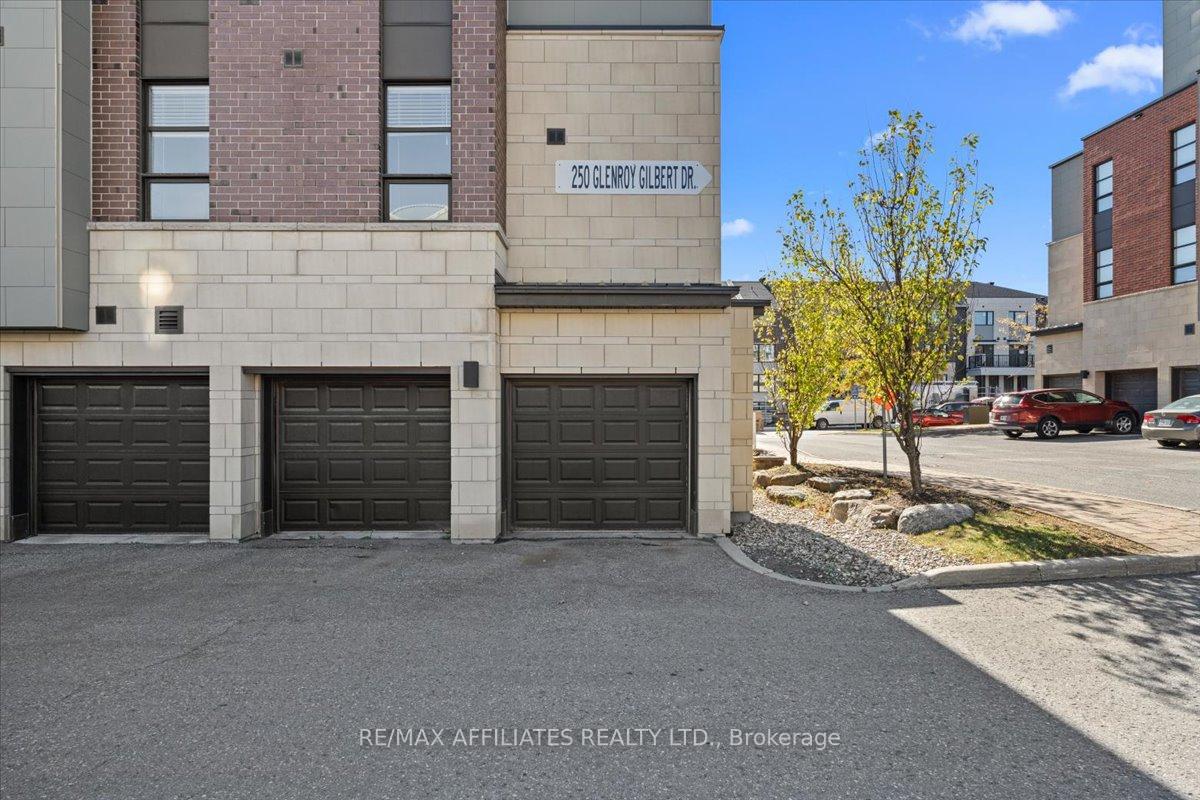 Photo 37 of Unit 101, 250 Glenroy Gilbert Drive, Ottawa, Barrhaven - Strandherd — HOMEH