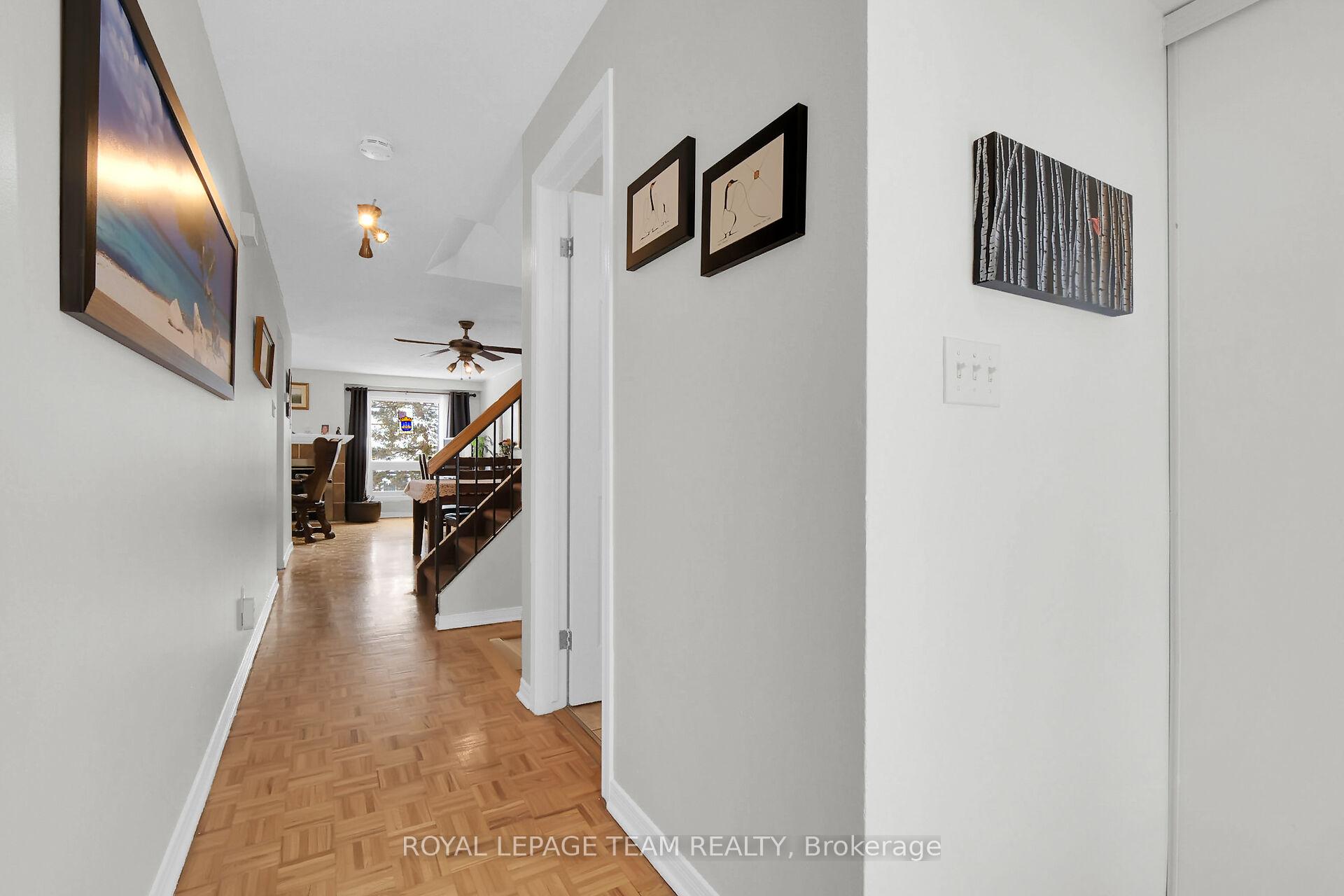 Photo 3 of 4B Maple Ridge Crescent W, Ottawa, Barrhaven - Pheasant Run — HOMEH