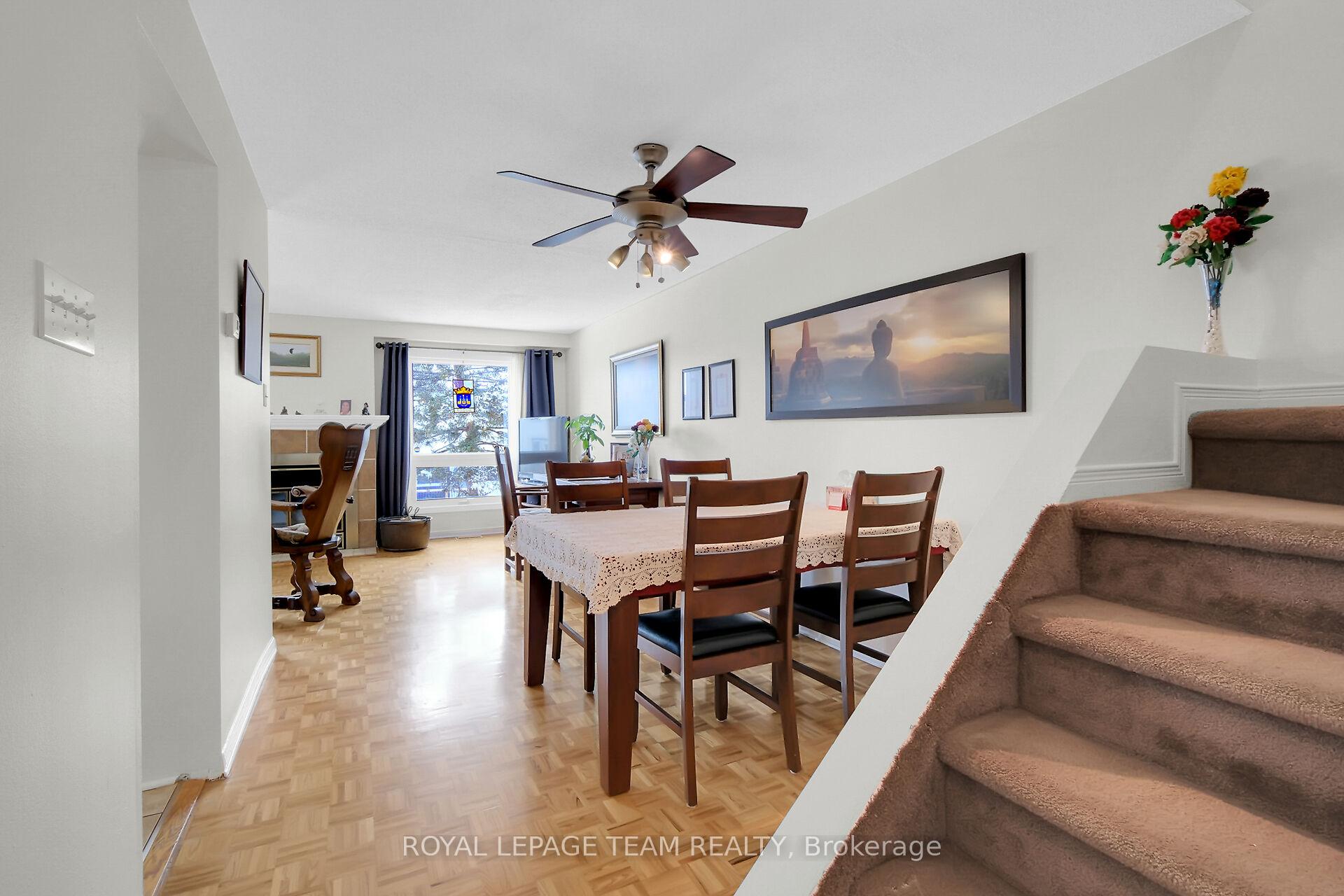 Photo 5 of 4B Maple Ridge Crescent W, Ottawa, Barrhaven - Pheasant Run — HOMEH