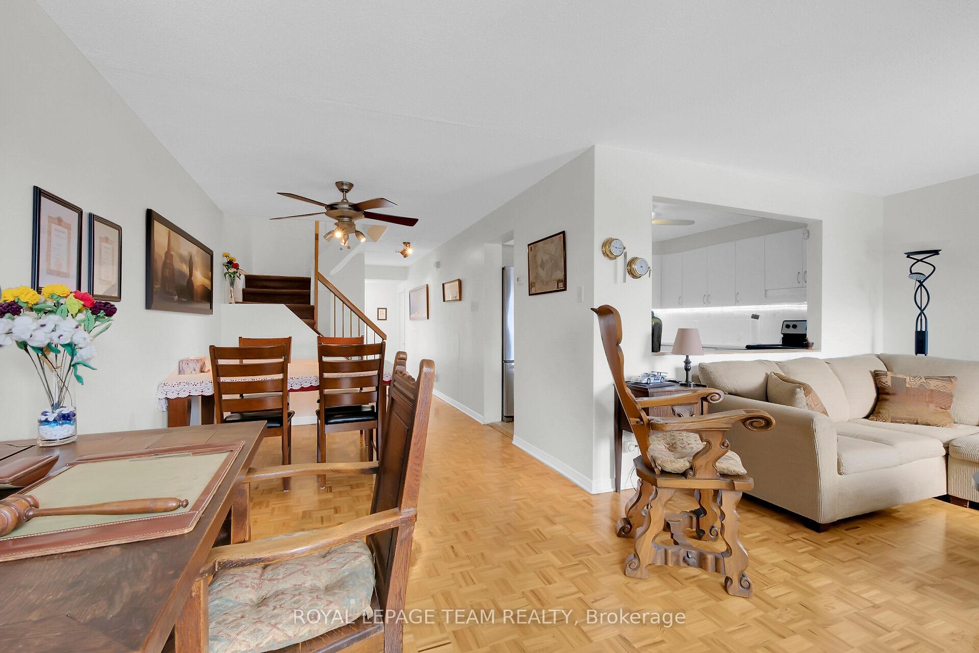 Photo 8 of 4B Maple Ridge Crescent W, Ottawa, Barrhaven - Pheasant Run — HOMEH