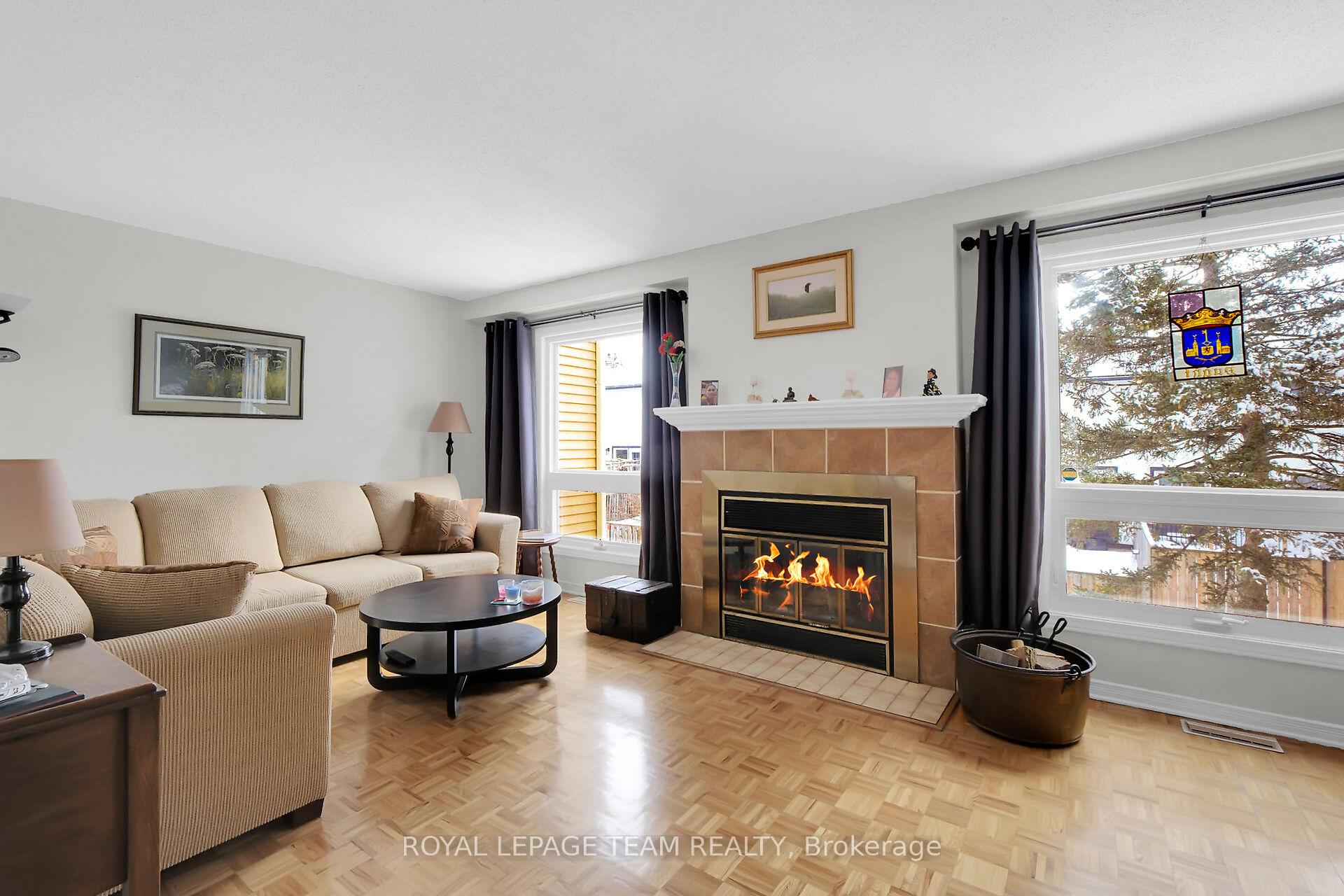 Photo 11 of 4B Maple Ridge Crescent W, Ottawa, Barrhaven - Pheasant Run — HOMEH
