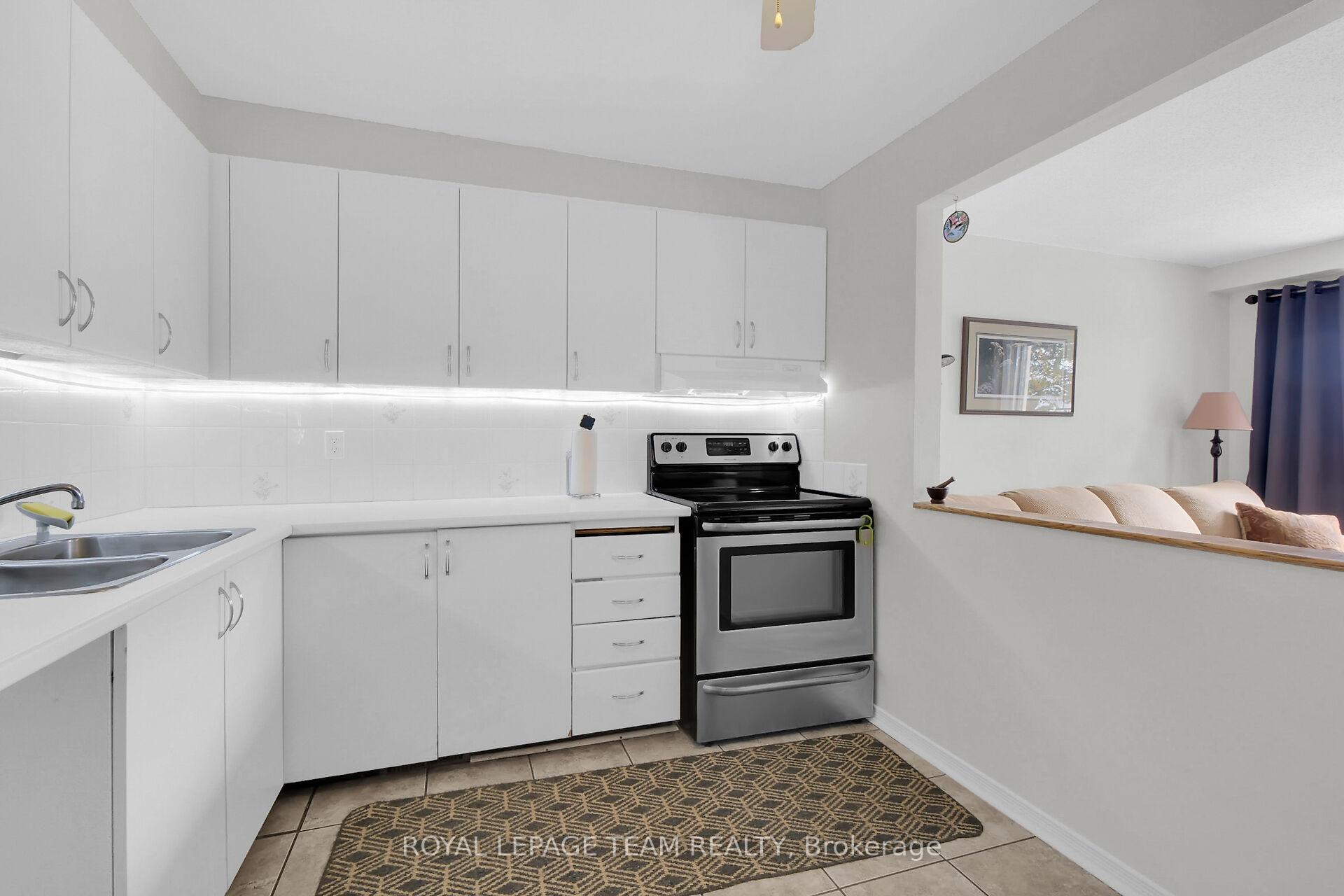 Photo 12 of 4B Maple Ridge Crescent W, Ottawa, Barrhaven - Pheasant Run — HOMEH