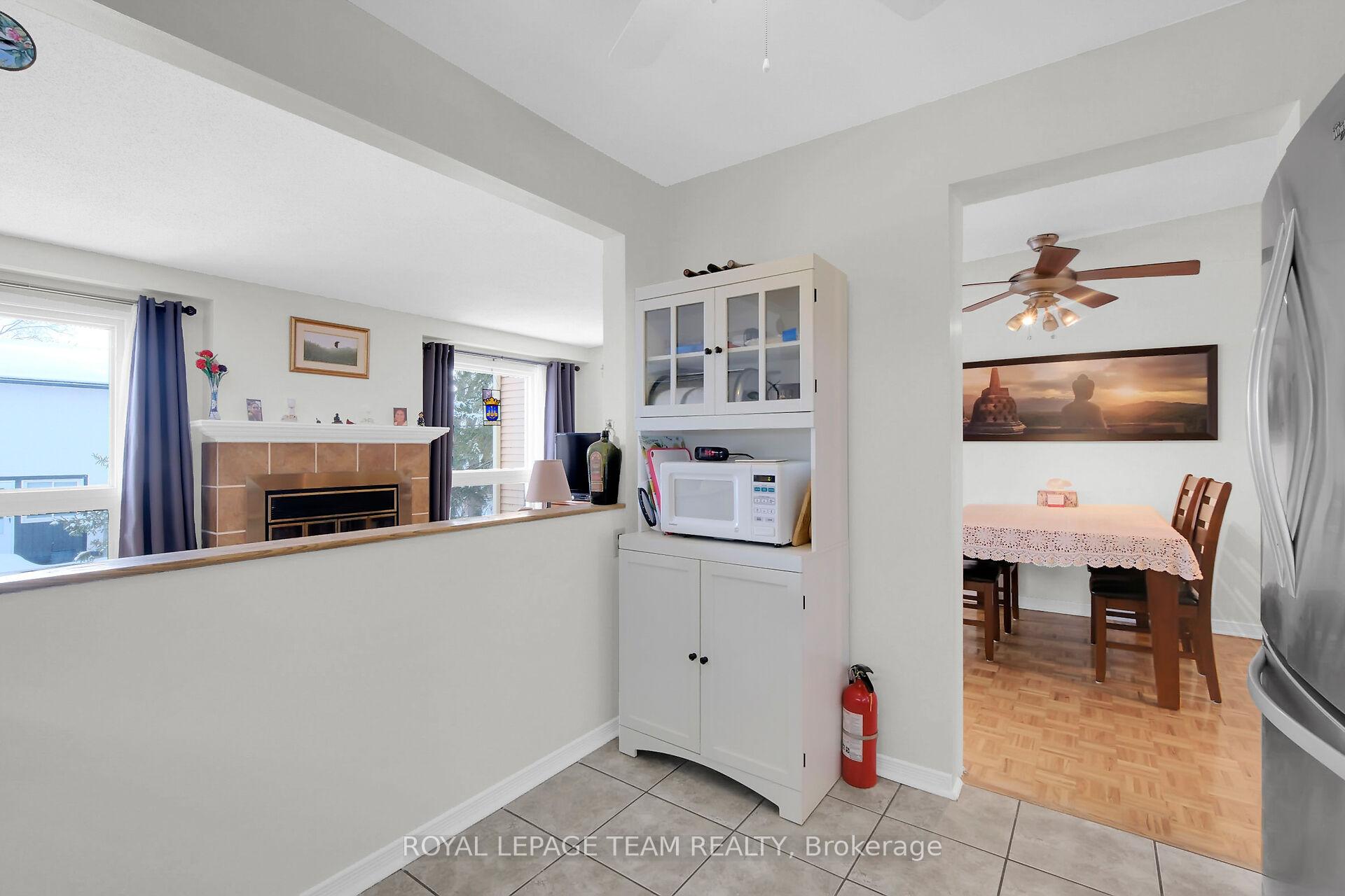 Photo 14 of 4B Maple Ridge Crescent W, Ottawa, Barrhaven - Pheasant Run — HOMEH