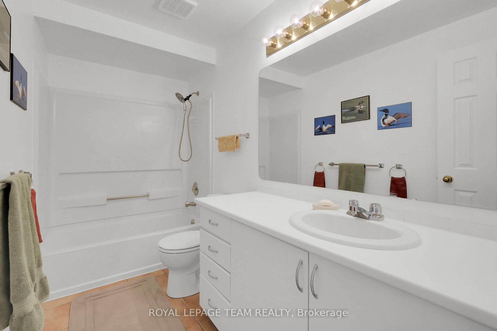 Photo 18 of 4B Maple Ridge Crescent W, Ottawa, Barrhaven - Pheasant Run — HOMEH