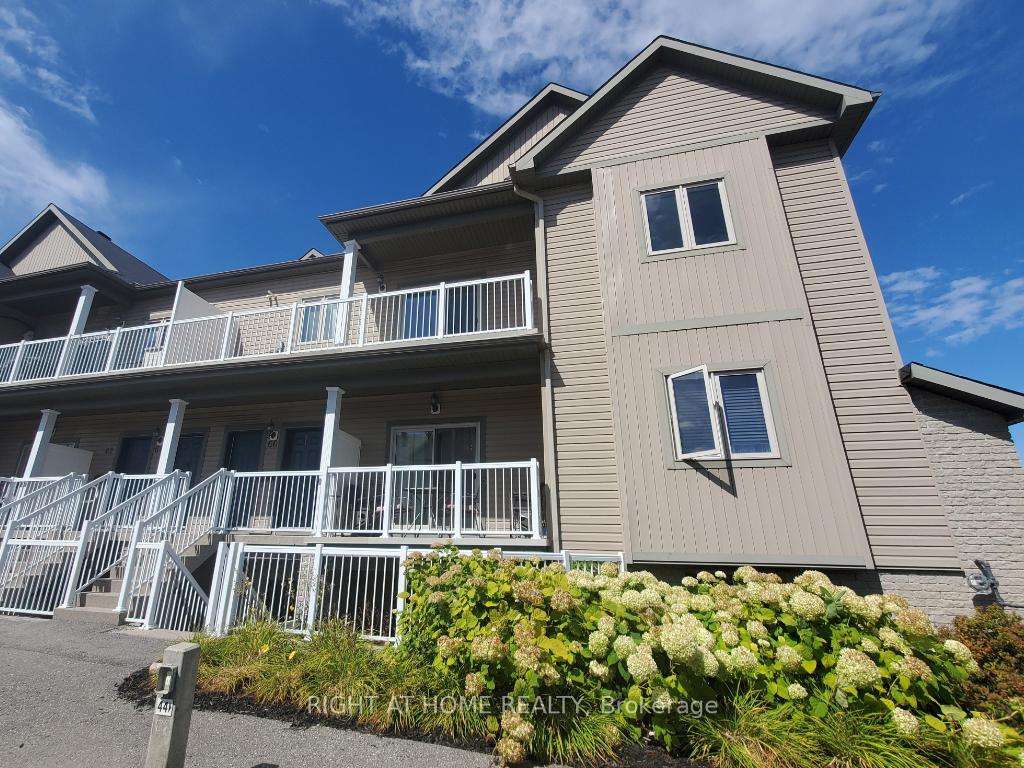 Photo 1 of 68 Sternes Private, Ottawa, Springridge/East Village — HOMEH